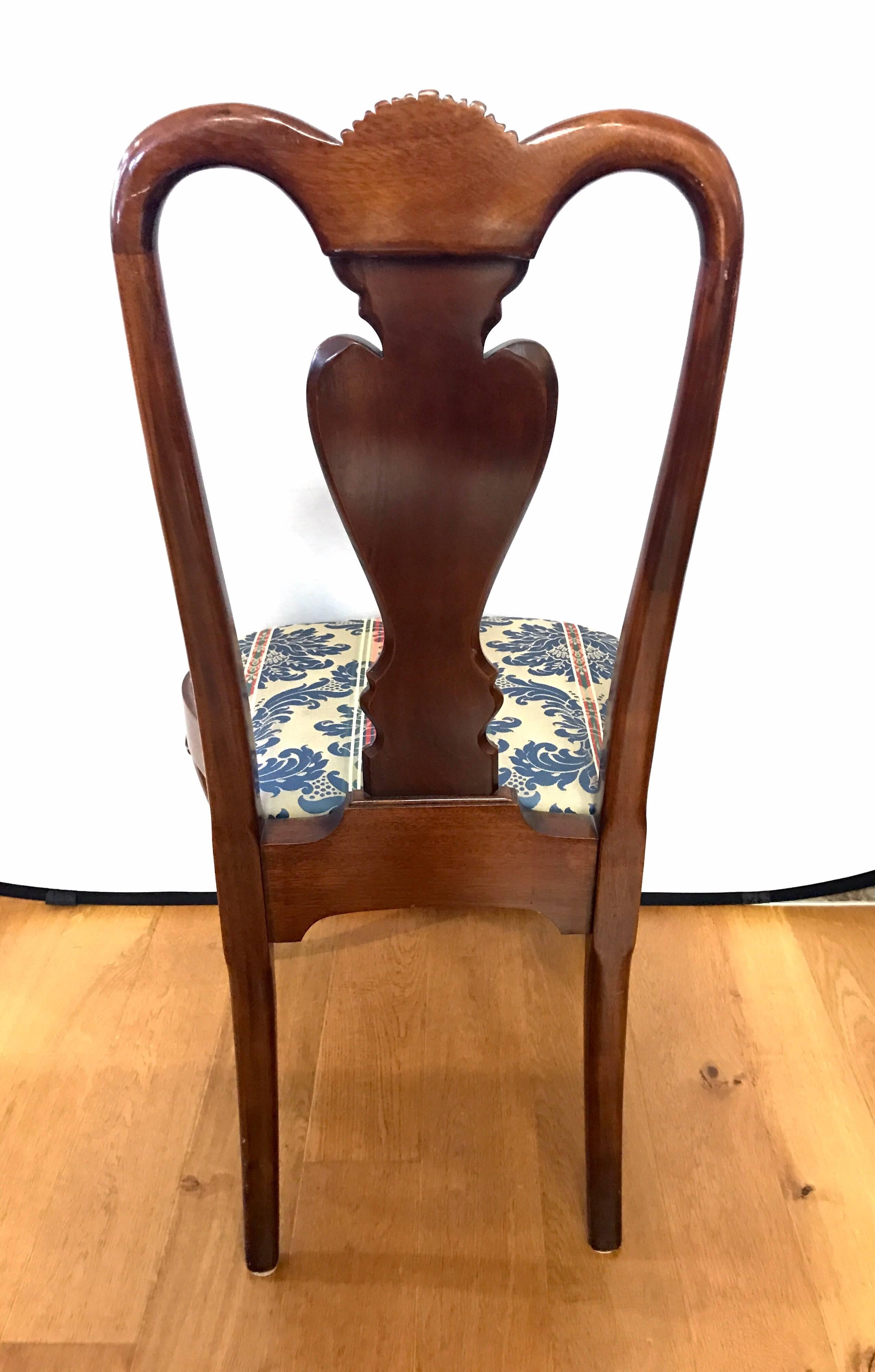 American Set of Six Queen Anne Style Mahogany Dining Chairs