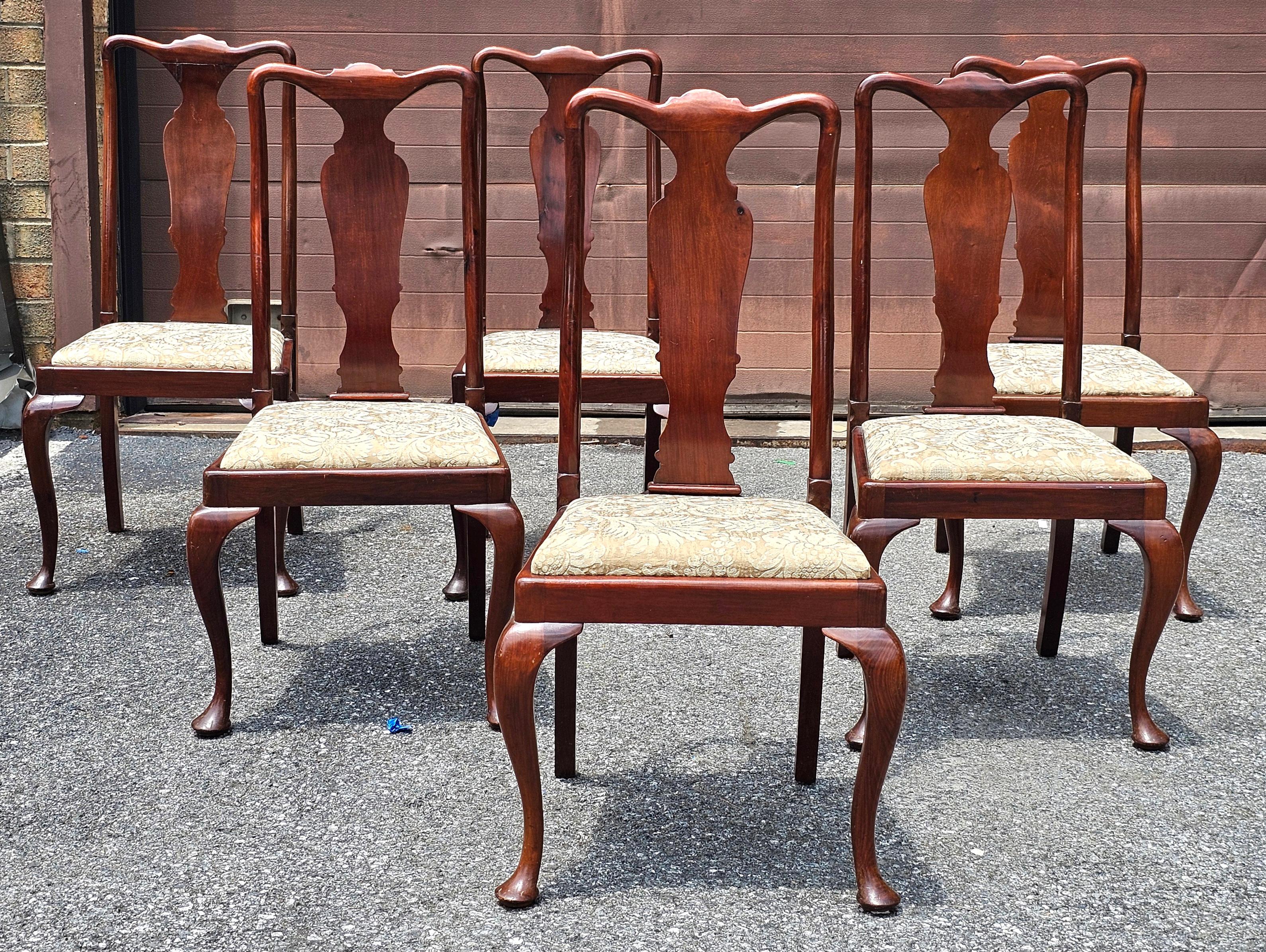 Juego de seis sillas de comedor de nogal estilo Queen Anne en Bueno estado para la venta en Germantown, MD