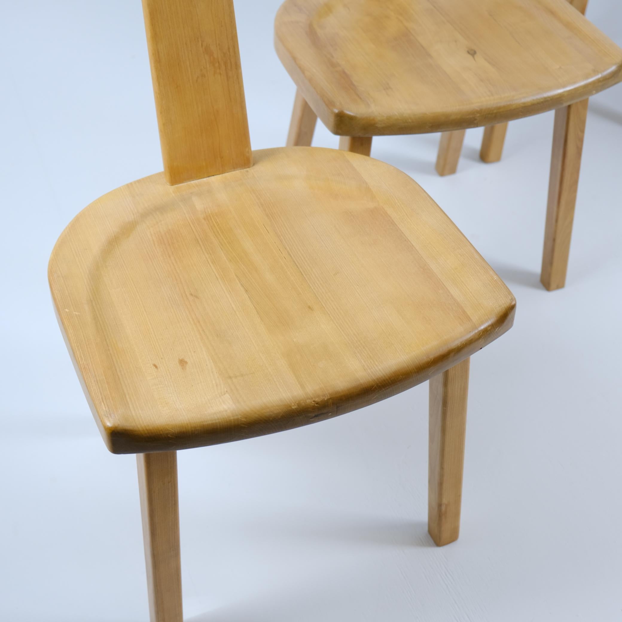 Ensemble de six rares chaises Olavi Hänninen Juha en bouleau massif, HMN, années 1950 Bon état - En vente à Helsinki, FI