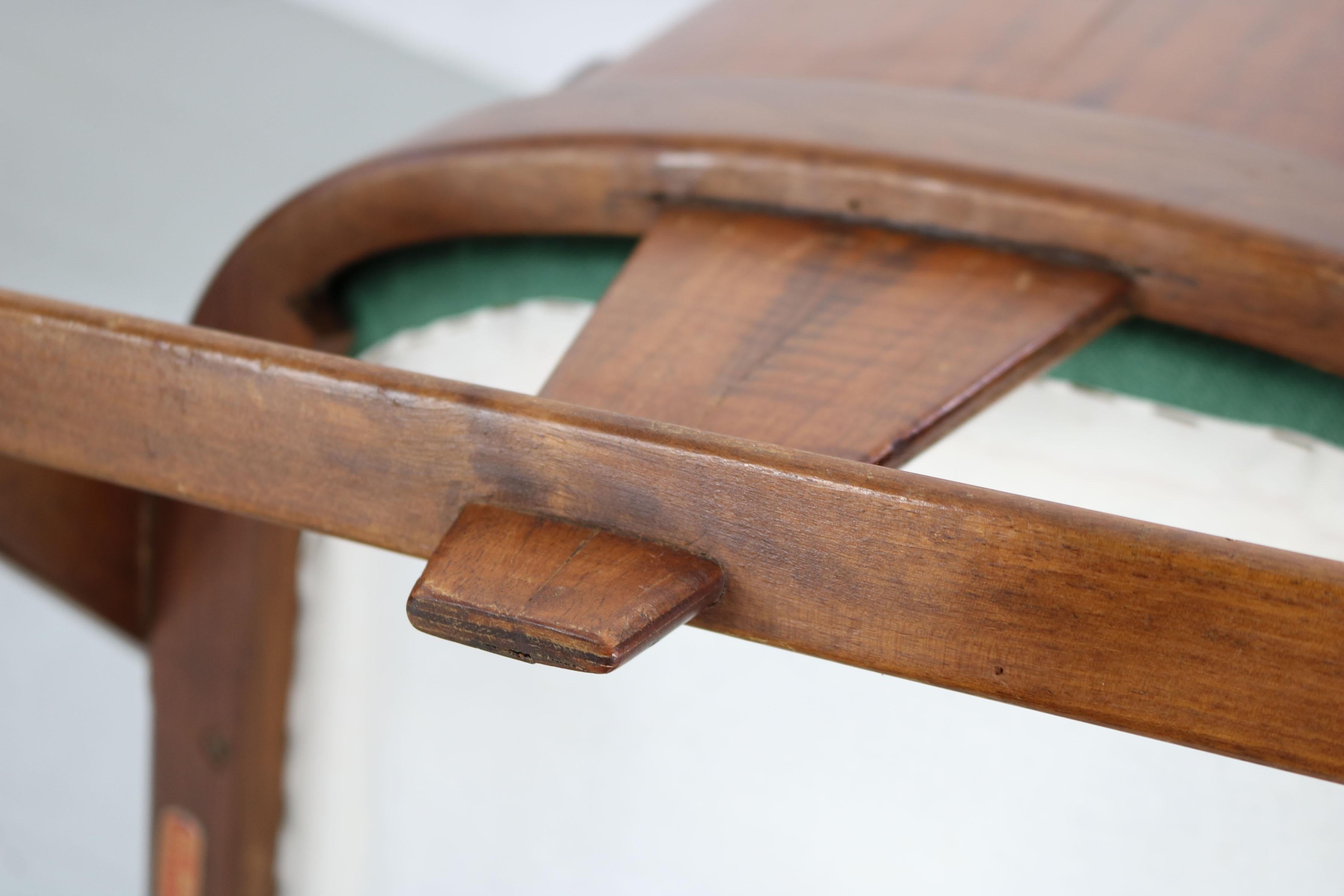 Ensemble de six fauteuils de salle à manger 
