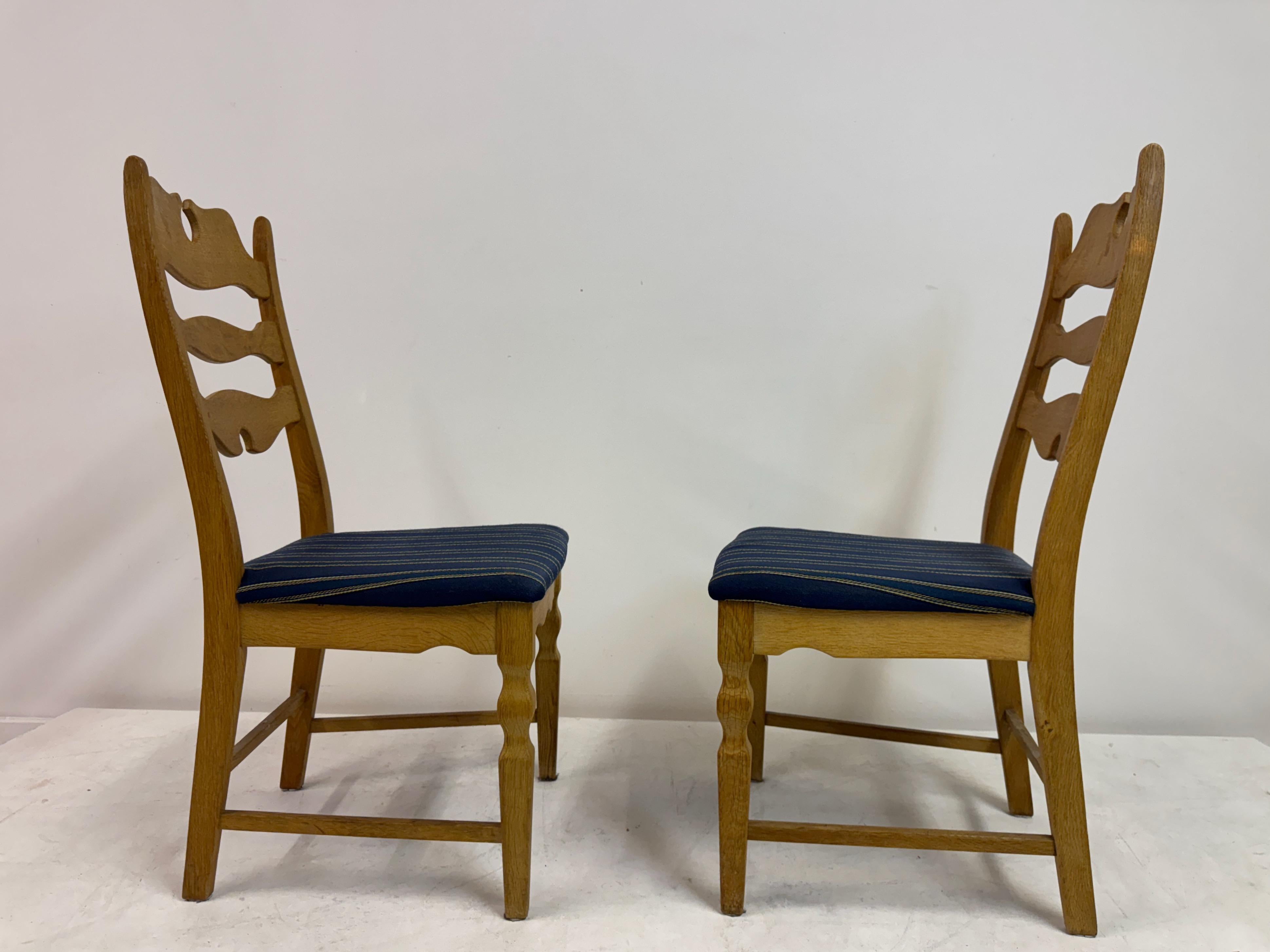 Set of Six “Razorblade” Dining Chairs by Henning Kjaernulf, Oak, 1960s in vendita 7