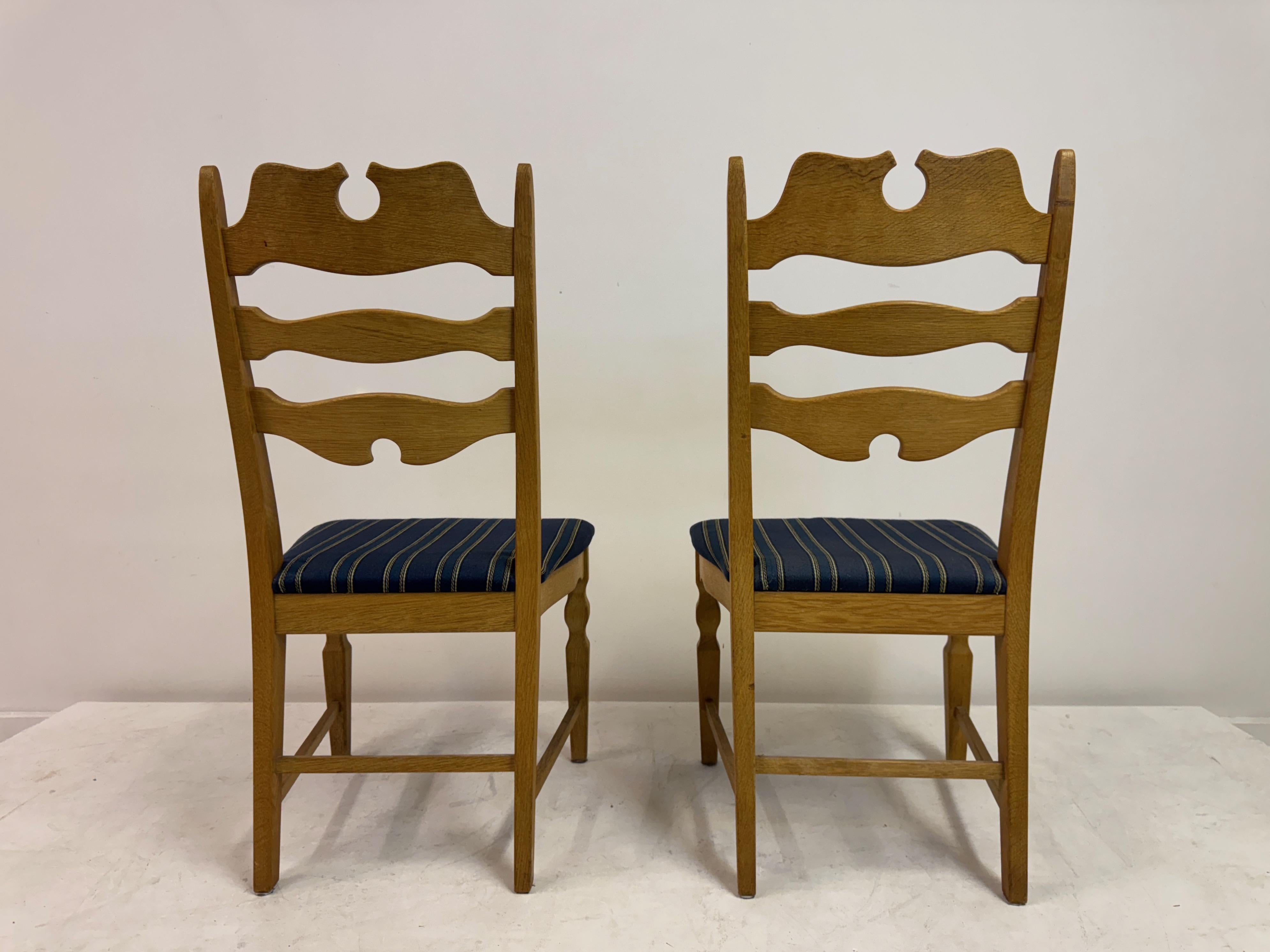 Set of Six “Razorblade” Dining Chairs by Henning Kjaernulf, Oak, 1960s in vendita 9