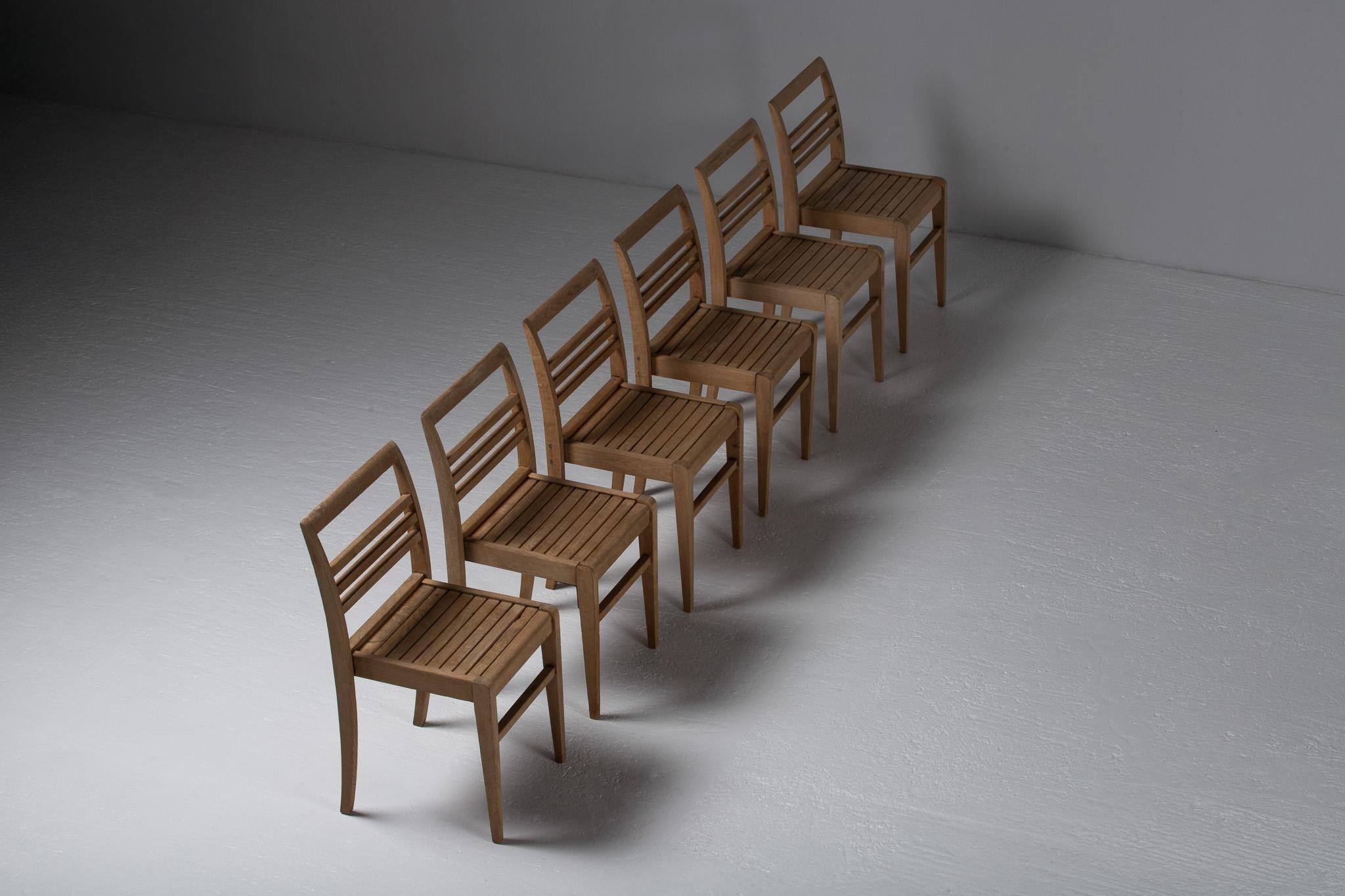Mid-Century Modern Ensemble de six chaises de reconstruction, René Gabriel, France, années 1950 en vente