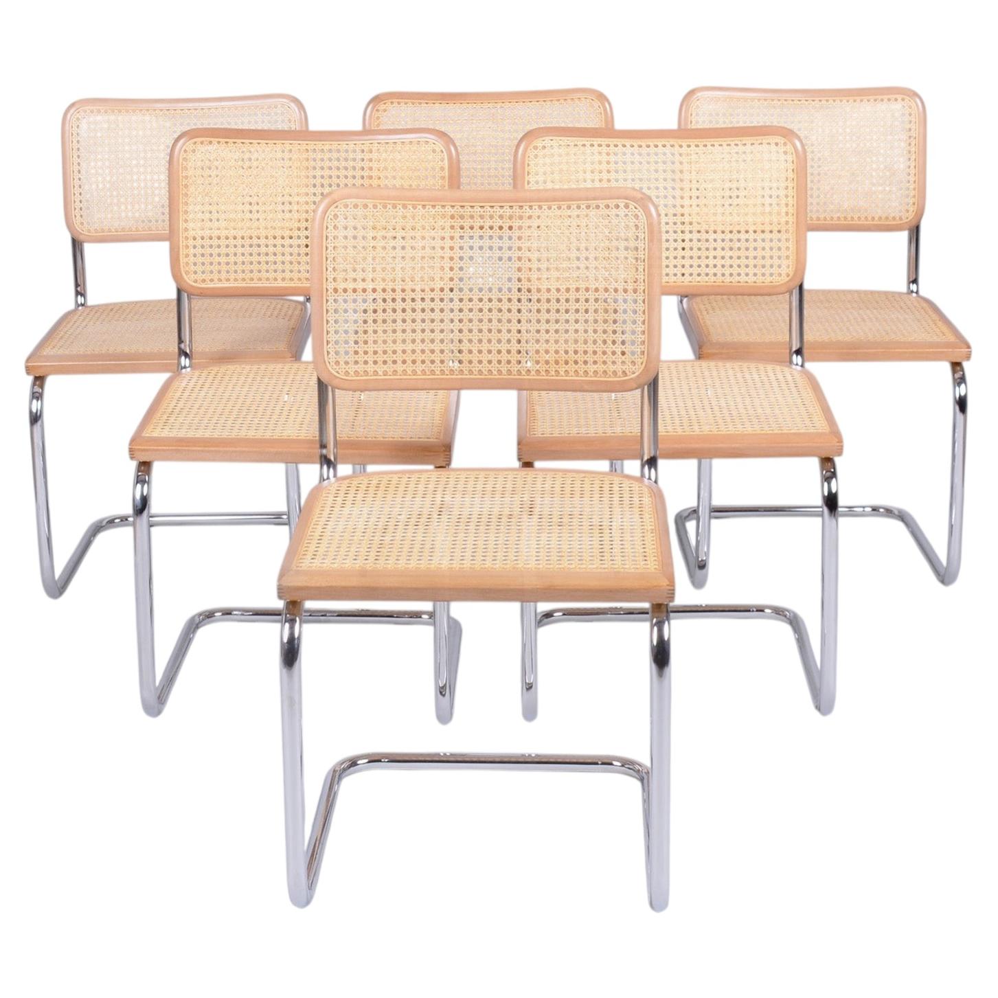 Ensemble de six chaises Bauhaus Cesca restaurées, par M. Breuer, chrome, Italie, années 1980