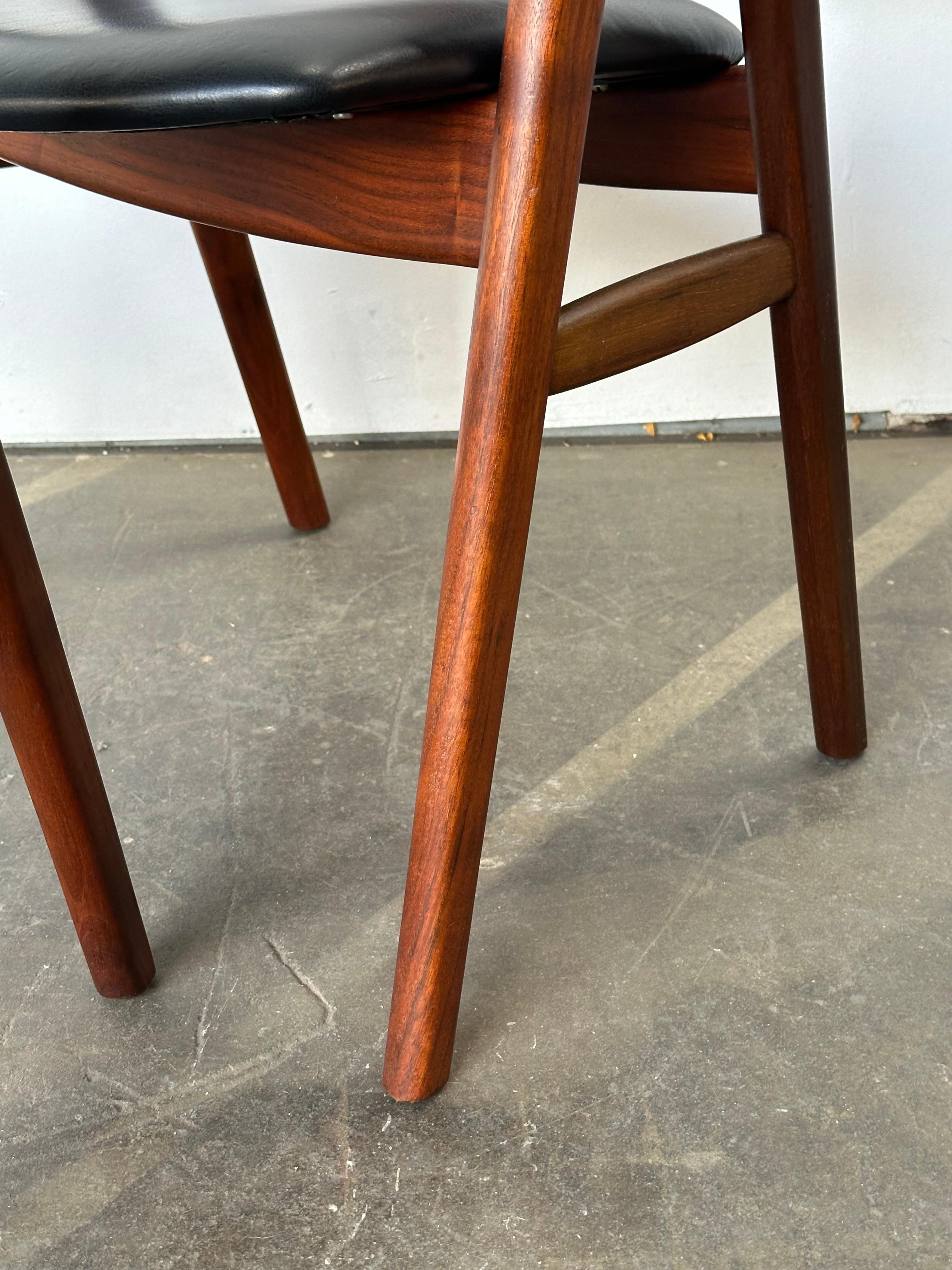 Set di sei sedie da pranzo in teak danese restaurate Compass DUX di Erik Kirkegaard in vendita 4