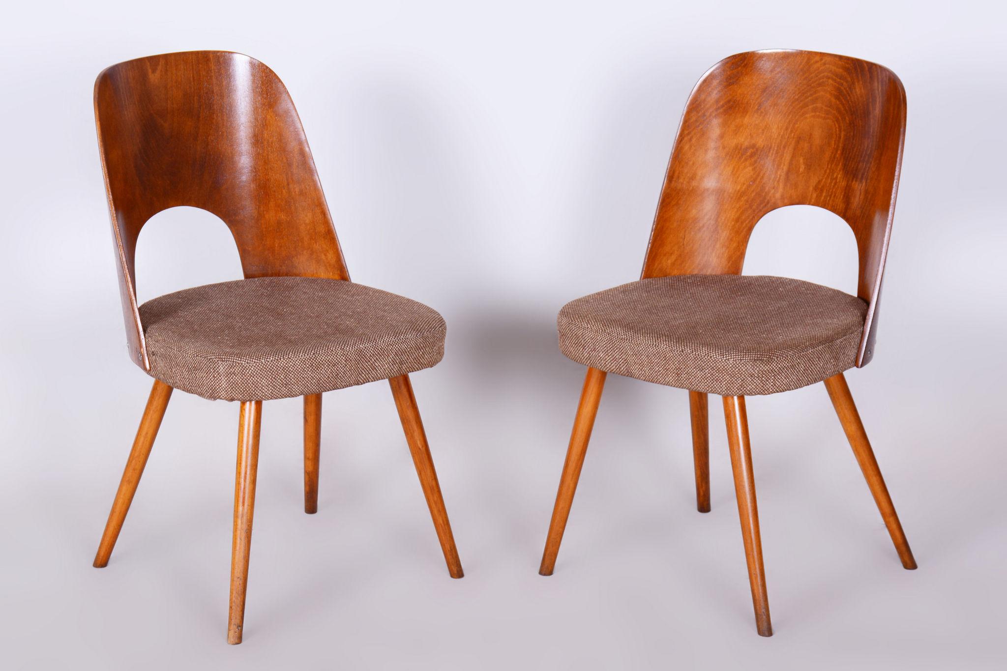 Set of Six Restored Mid-Century Modern Chairs, Beech, Czechia, 1950-1959 1
