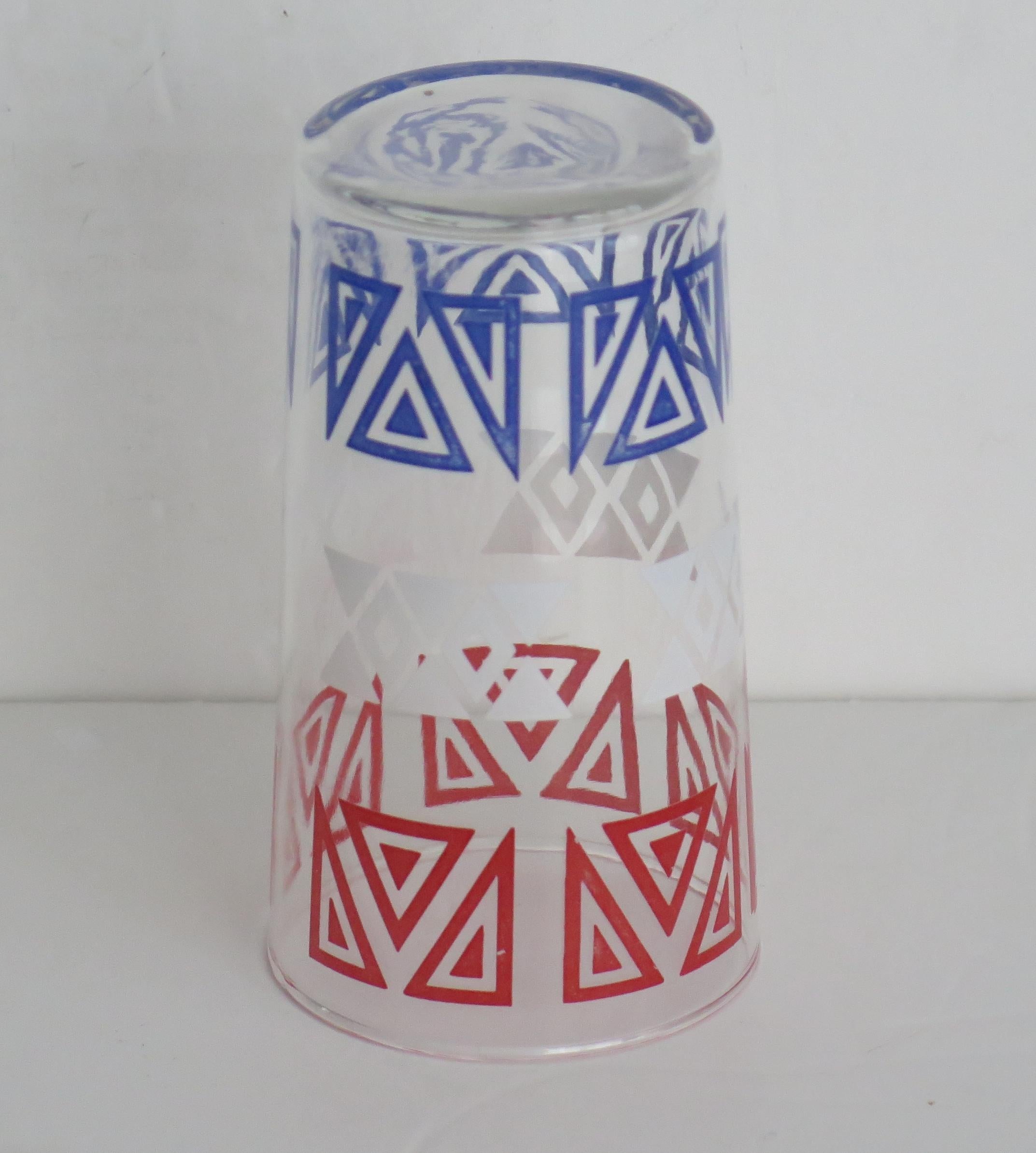 Mid-Century Modern Set of Six Retro Glass Tumblers or Drinking Glasses, circa 1950s For Sale