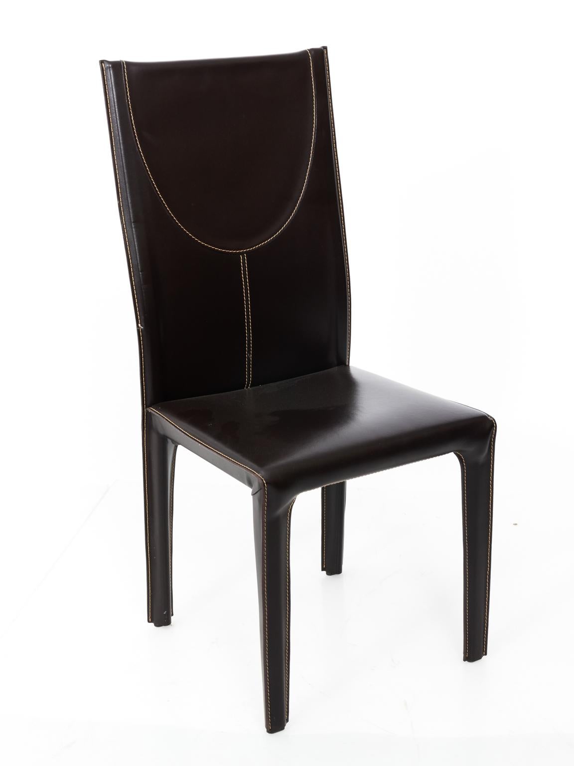 Ensemble de six chaises à manger en cuir Roche Bobois 3