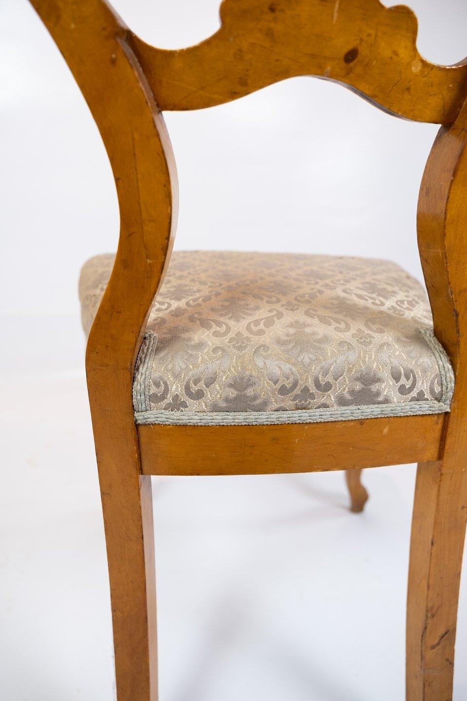 Ensemble de six chaises de salle à manger rococo en acajou clair, années 1760 en vente 1