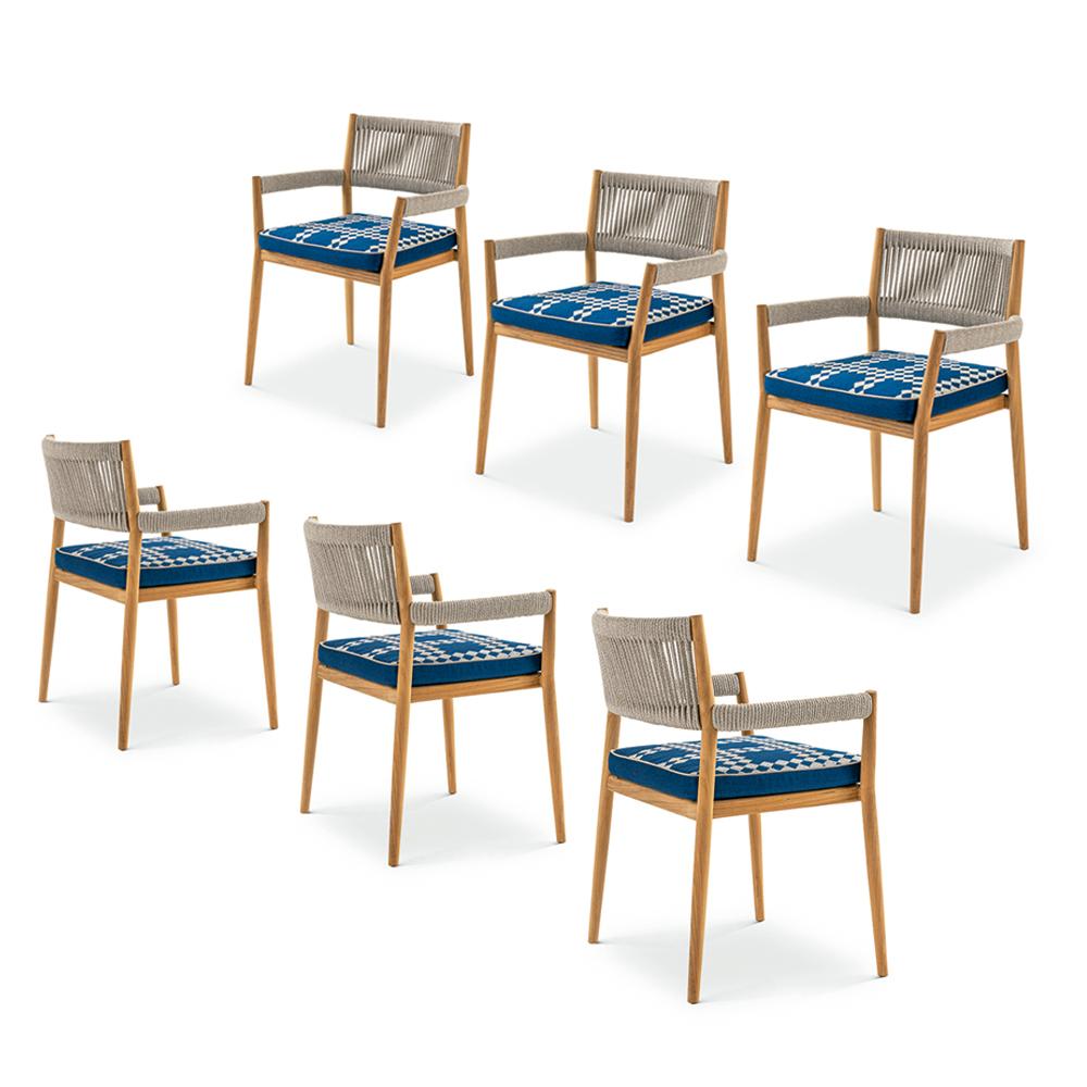 Stühle für den Außenbereich, entworfen von Rodolfo Dordoni im Jahr 2020. Hergestellt von Cassina in Italien.

Die Dine Out-Möbelkollektion wurde entwickelt, um dem Essbereich im Freien einen Hauch von anspruchsvollem Stil zu verleihen und den