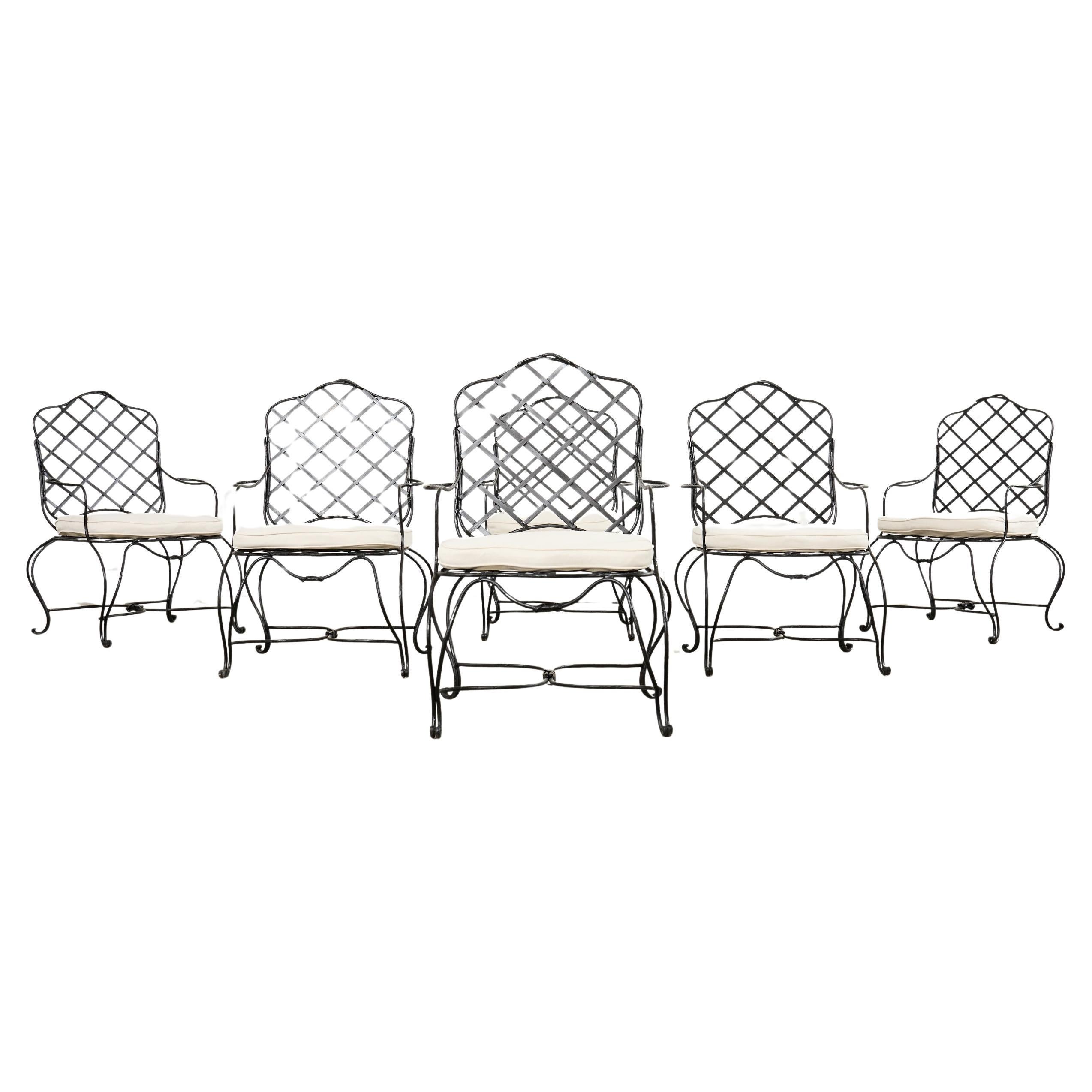 Set di sei poltrone da giardino in ferro a forma di ramoscello Rose Tarlow in vendita