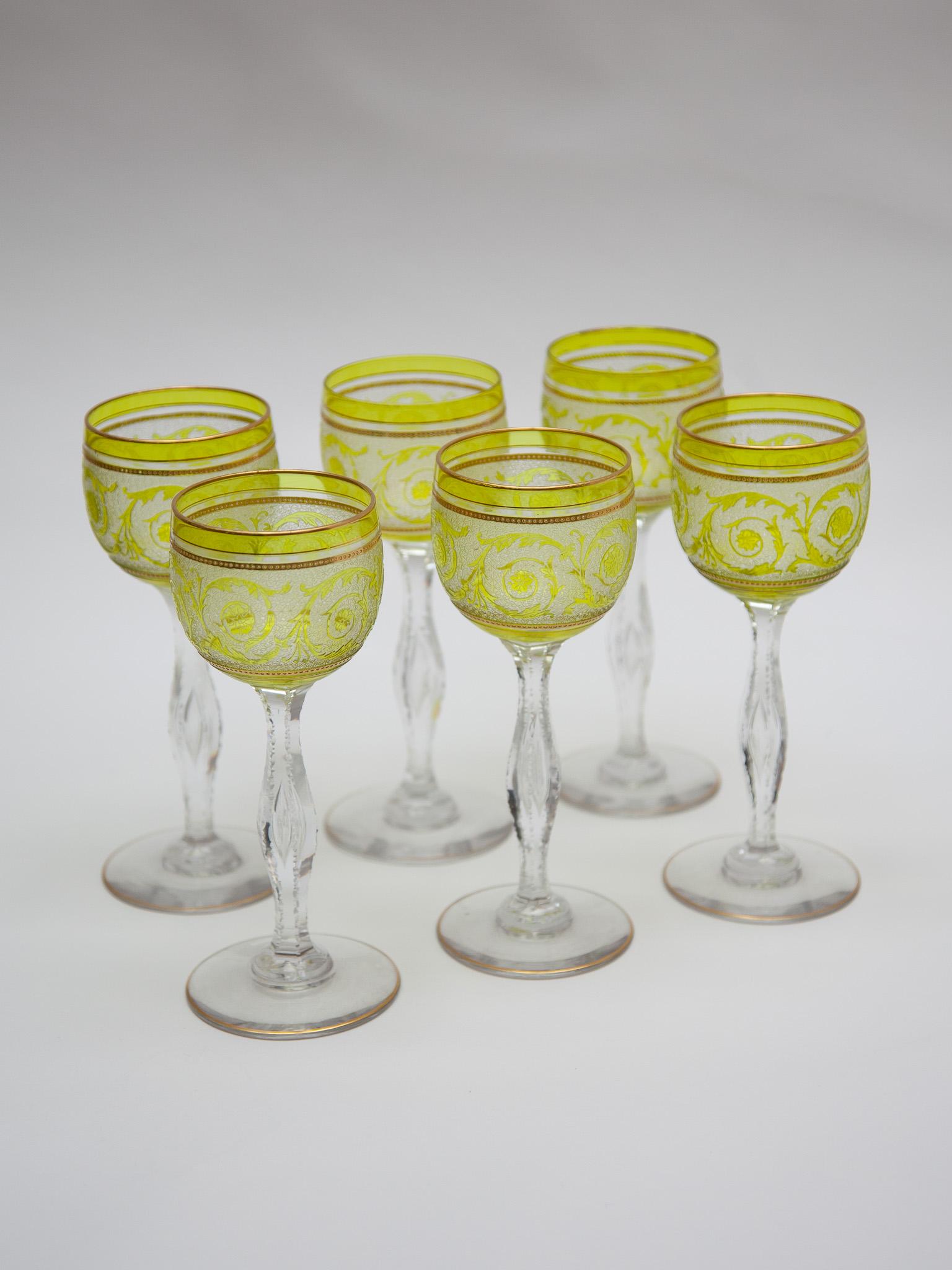Etched Set of Six Saint-Louis, Thistle engraving Green Wine Glasses, 1910, France For Sale