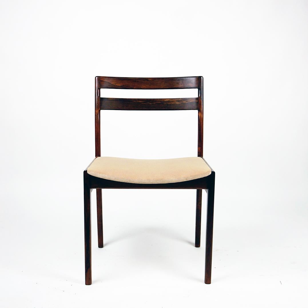 Set of Six Scandinaavian Modern Rosewood Dining Chairs by Rosengren Hansen In Good Condition For Sale In Vienna, AT