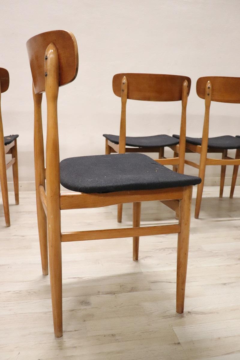 Satz von sechs Esszimmerstühlen im skandinavischen Design, 1960er-Jahre (Buchenholz) im Angebot