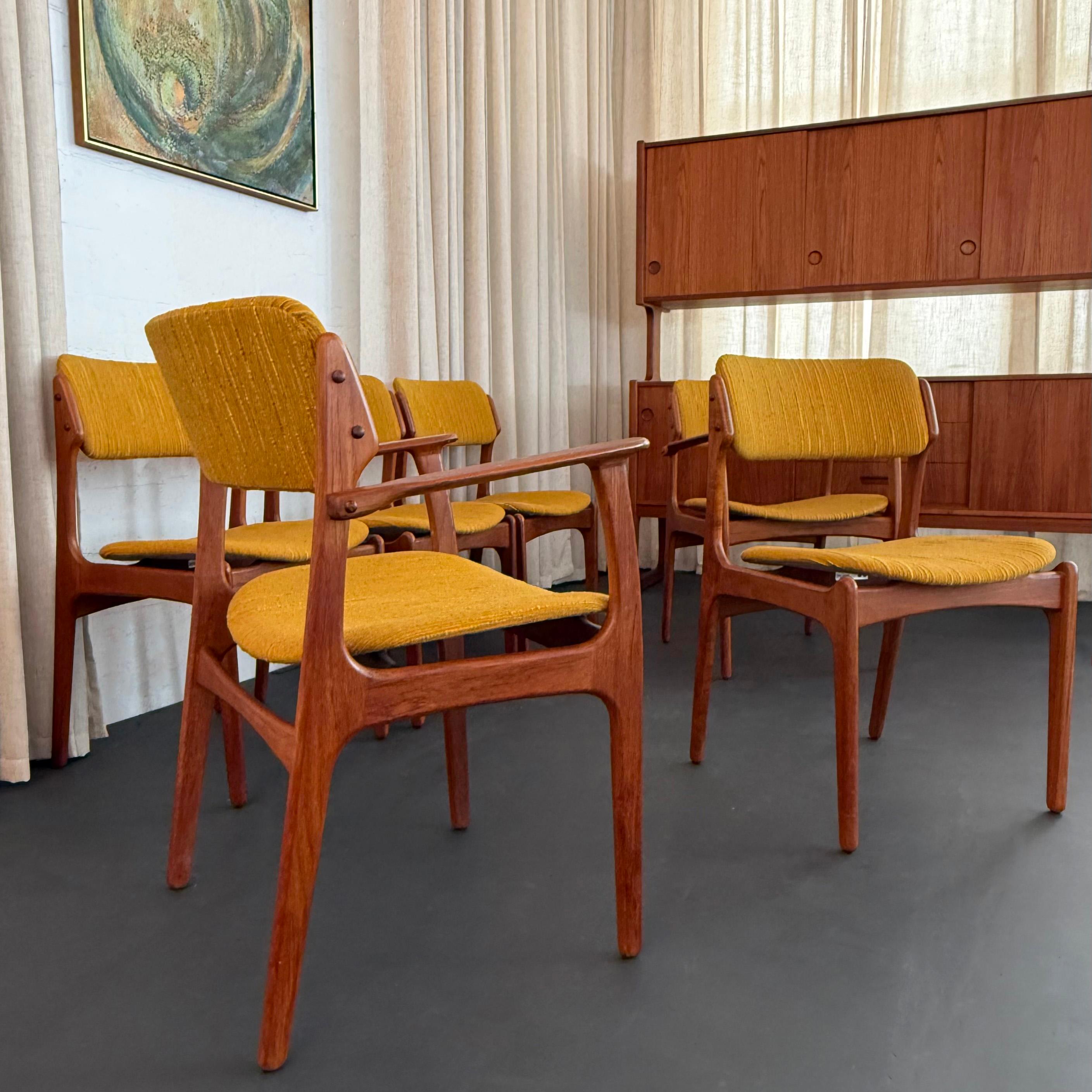 Set di sei sedie da pranzo in teak Modern Scandinavian di Erik Buch In condizioni buone in vendita a Brooklyn, NY