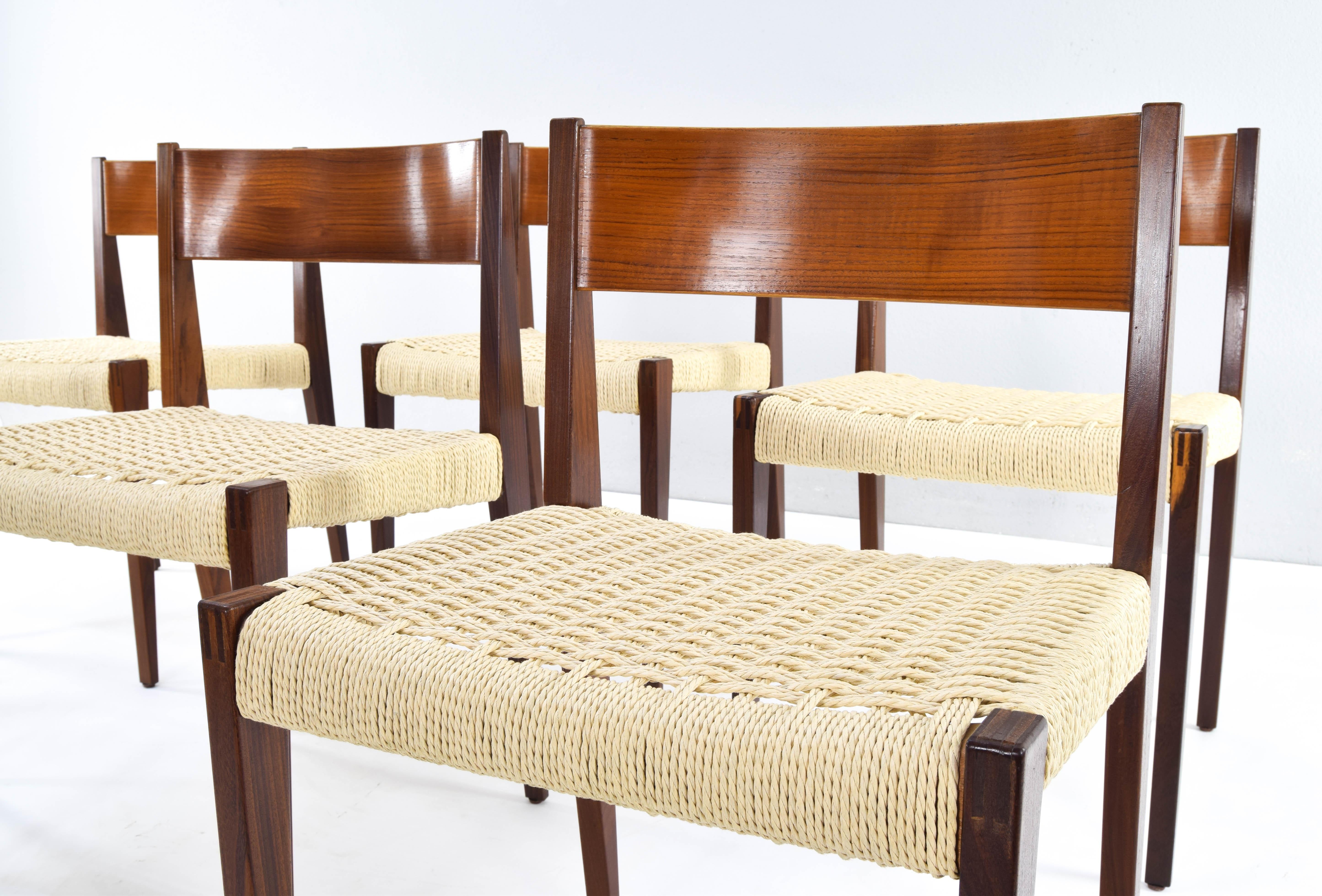 Set of Six Scandinavian Modern Teak Pia Chairs by Poul Cadovius, Denmark 60s 12