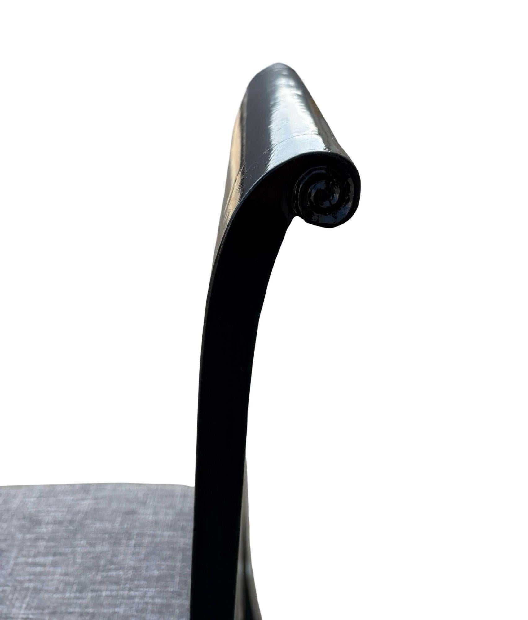 Sechser-Set Esstischstühle aus Eichenholz mit geschwungener Rückenlehne von Four Hands im Angebot 1