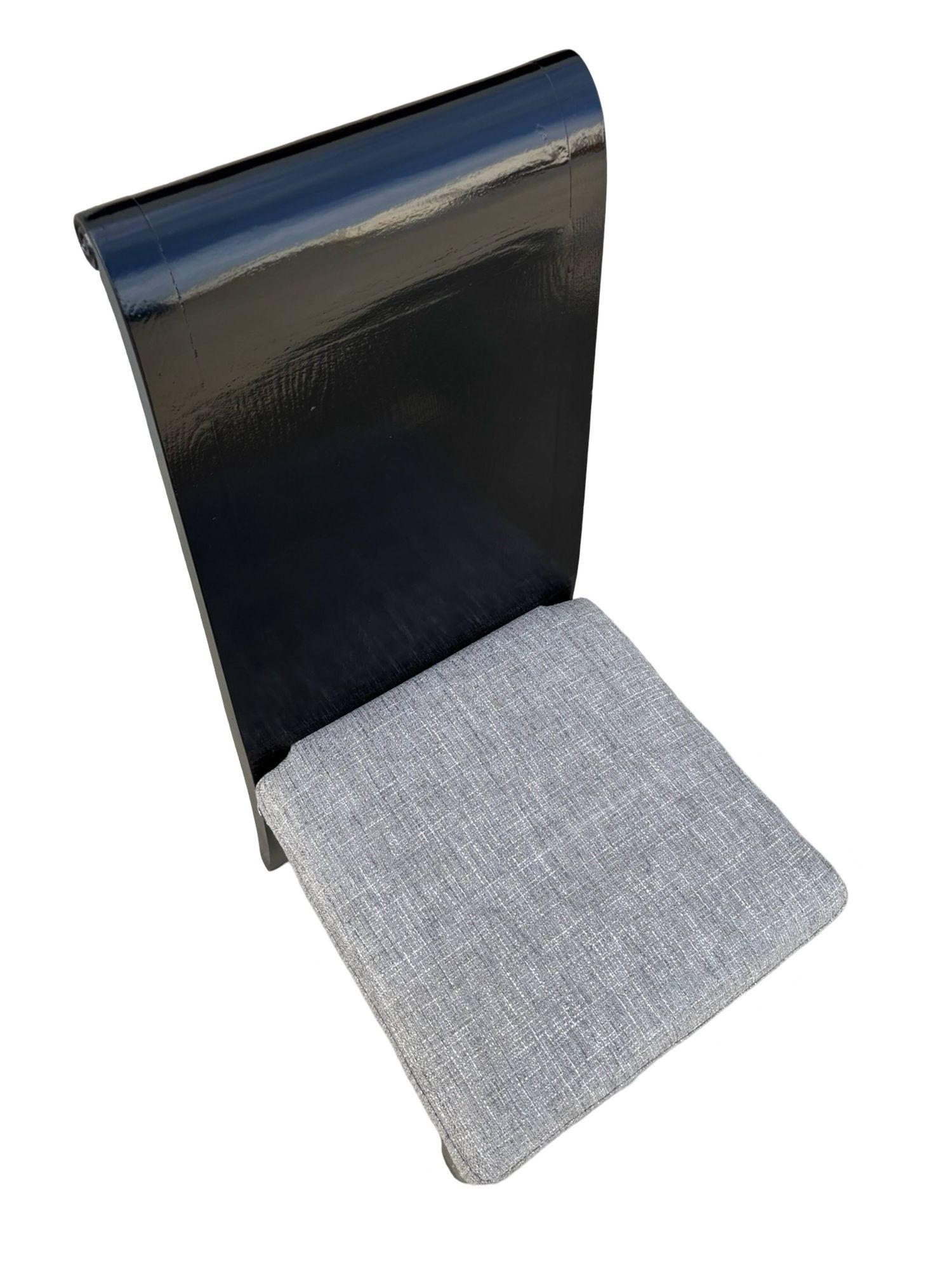 Sechser-Set Esstischstühle aus Eichenholz mit geschwungener Rückenlehne von Four Hands im Angebot 5