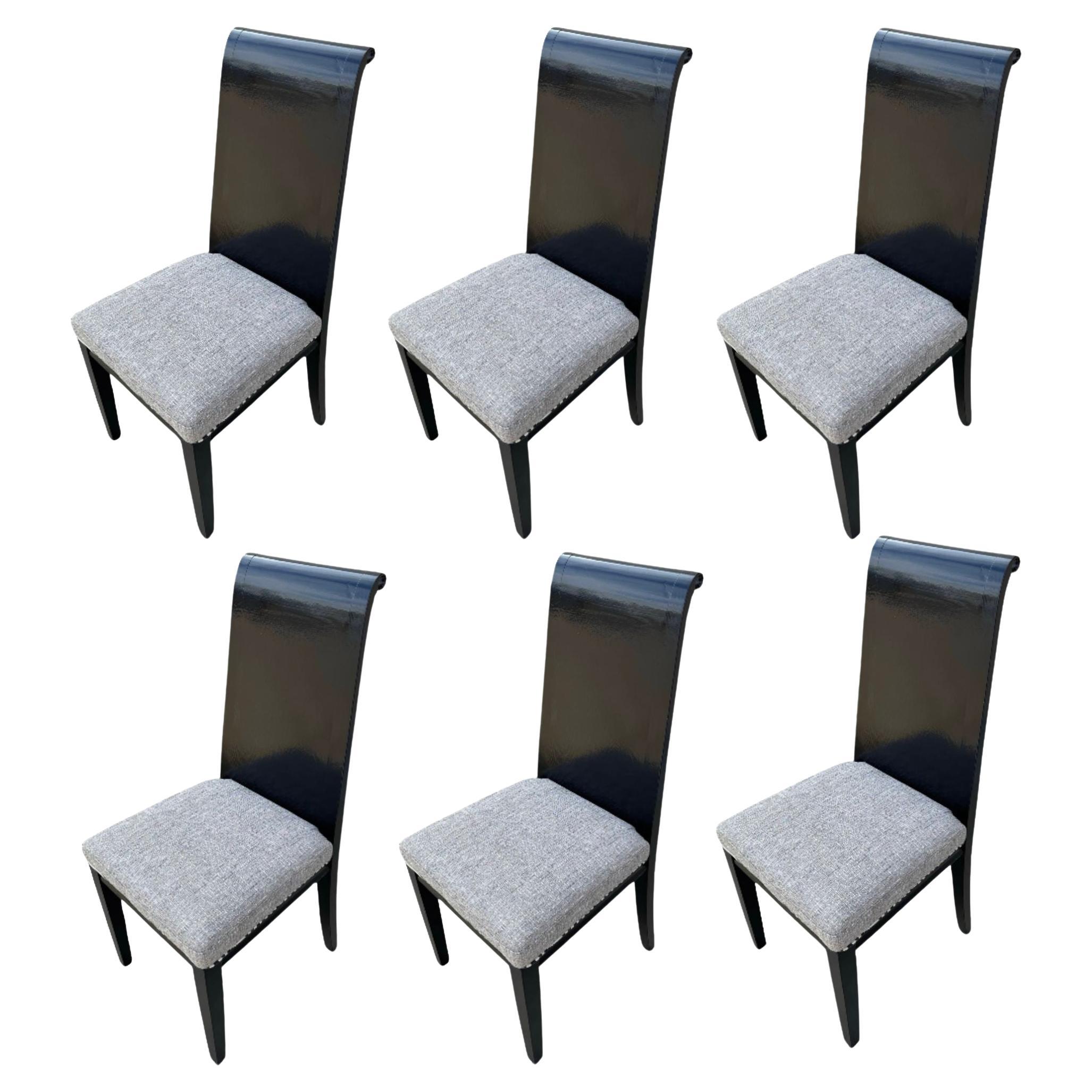 Sechser-Set Esstischstühle aus Eichenholz mit geschwungener Rückenlehne von Four Hands