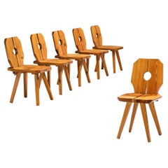 Set of Six Sculpted Dining Chairs in Solid Pine 