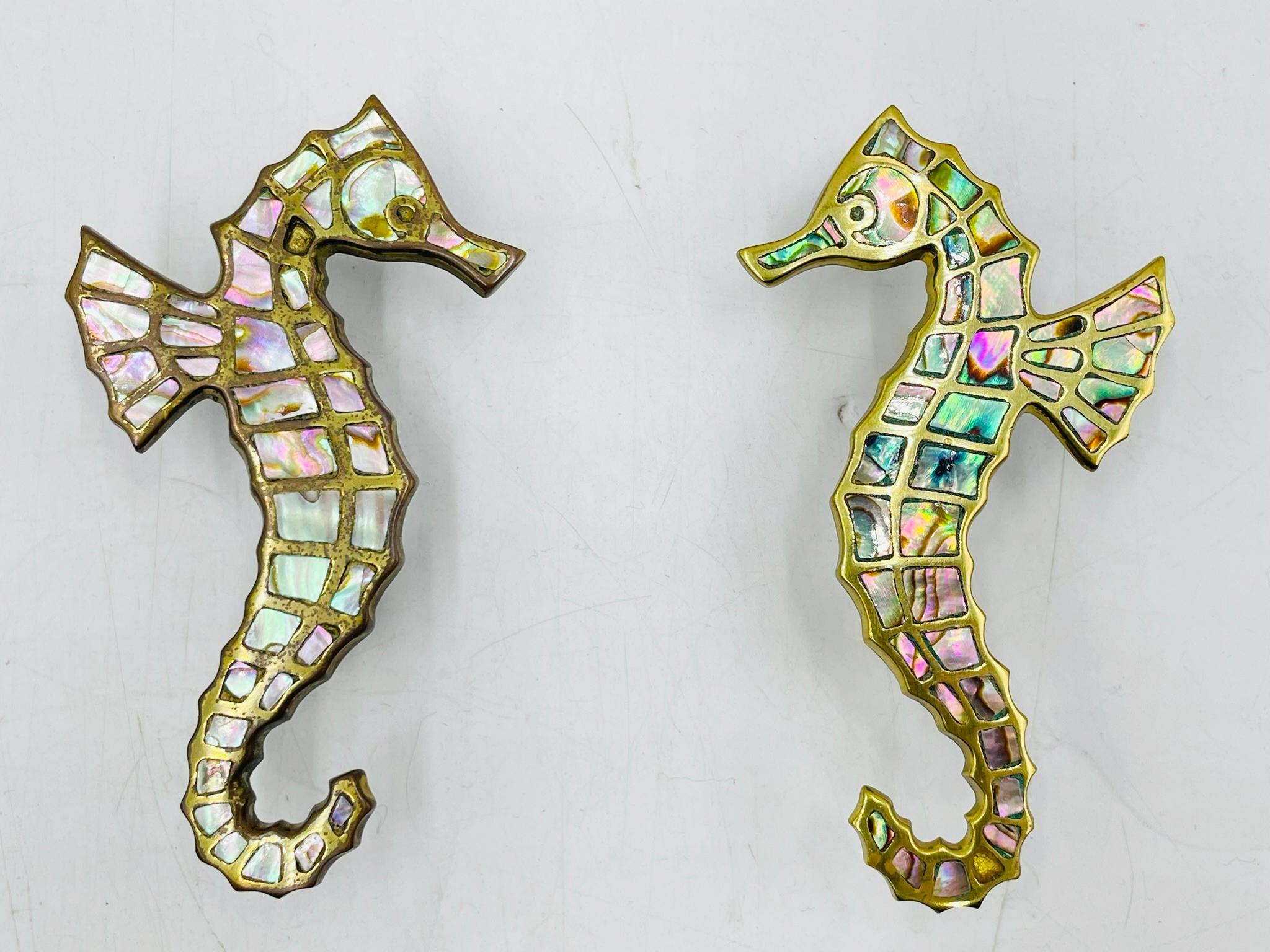 Set of Six Seahorse Shaped Drawer Handles in Brass & Abalone by Peñoles, Mexico For Sale 6