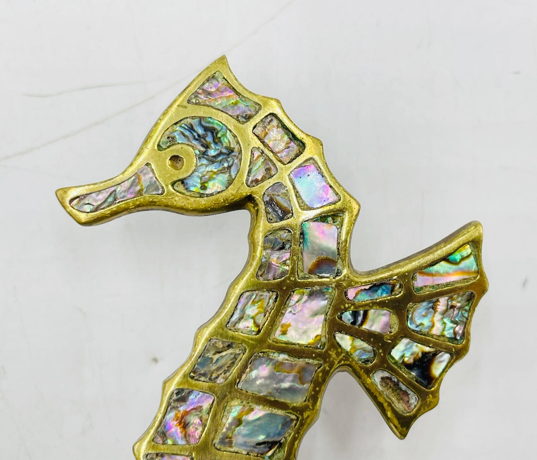 Set of Six Seahorse Shaped Drawer Handles in Brass & Abalone by Peñoles, Mexico For Sale 7