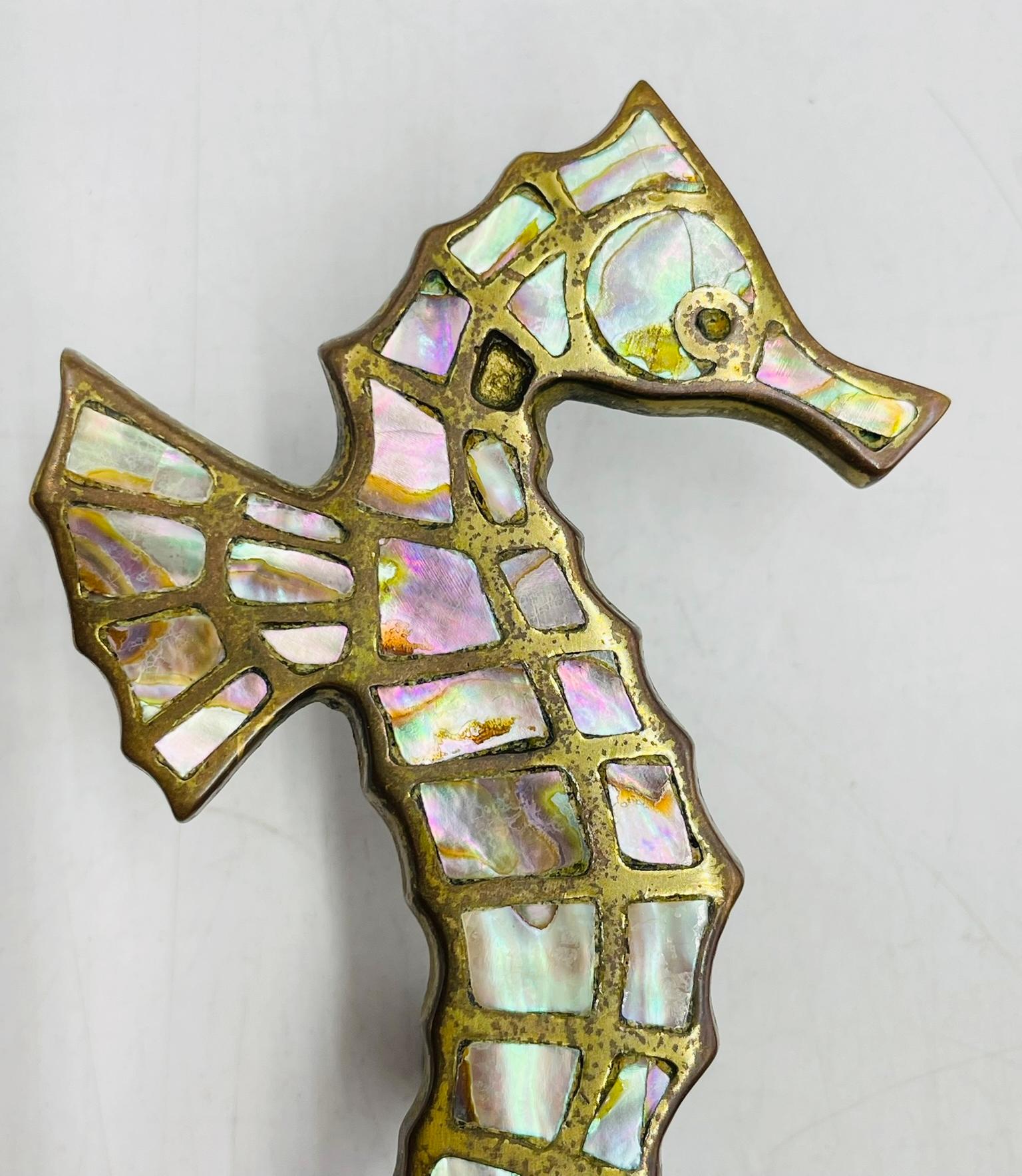Set of Six Seahorse Shaped Drawer Handles in Brass & Abalone by Peñoles, Mexico For Sale 8