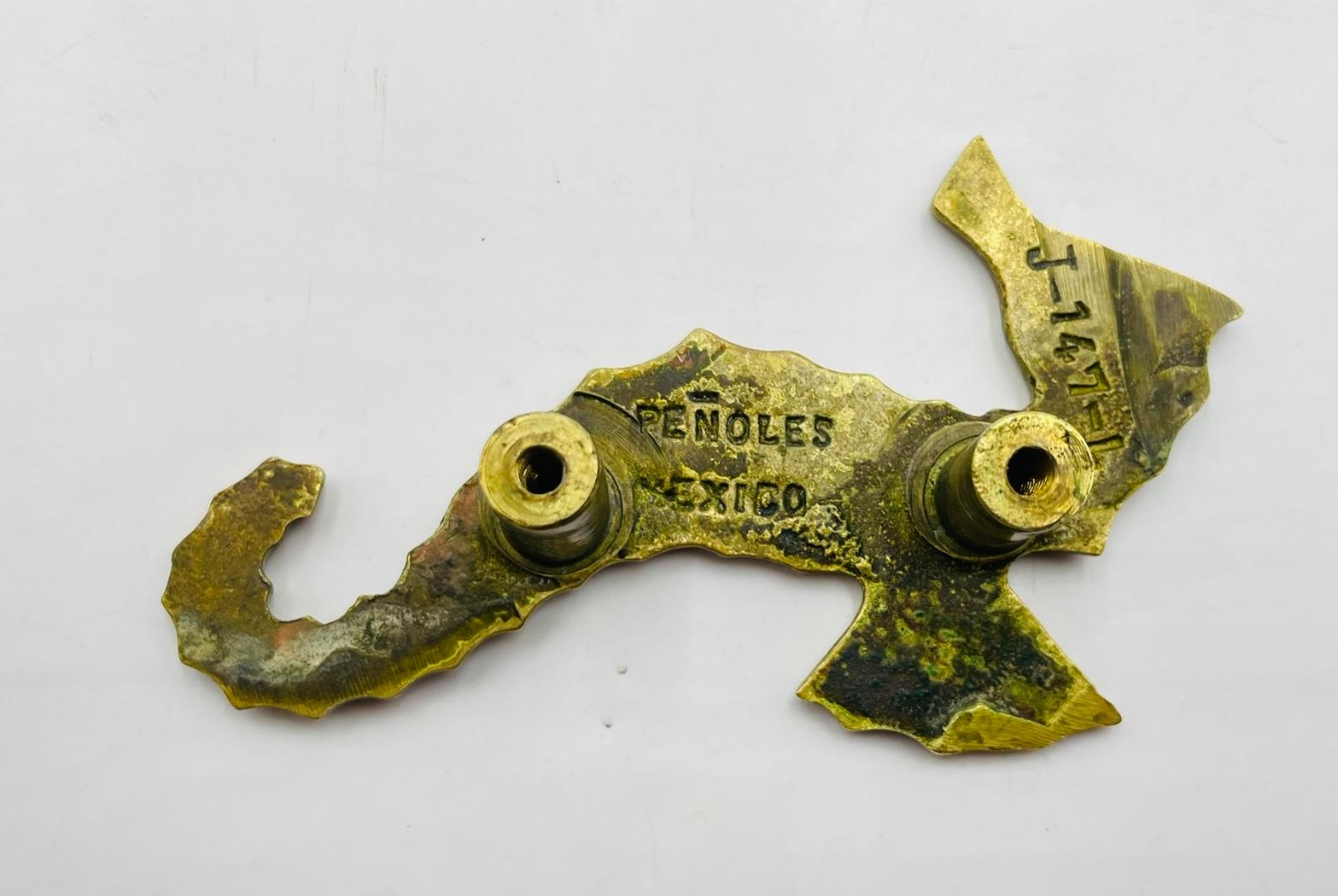 Set of Six Seahorse Shaped Drawer Handles in Brass & Abalone by Peñoles, Mexico For Sale 13