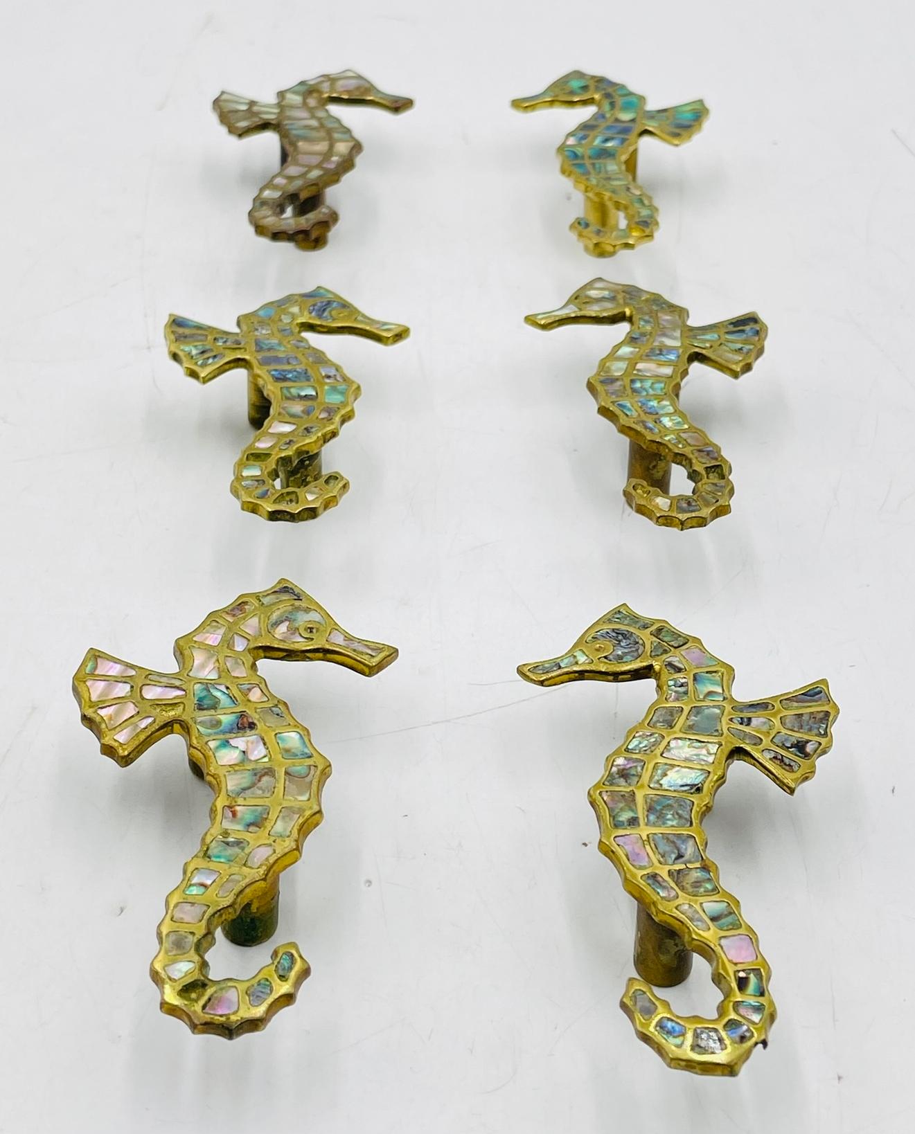 Hand-Crafted Set of Six Seahorse Shaped Drawer Handles in Brass & Abalone by Peñoles, Mexico For Sale