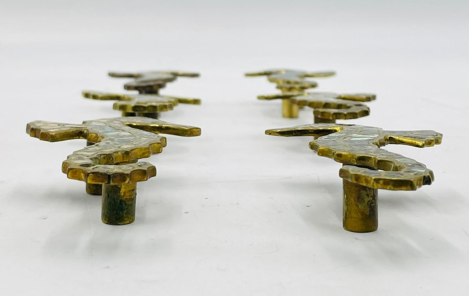 Set of Six Seahorse Shaped Drawer Handles in Brass & Abalone by Peñoles, Mexico In Good Condition For Sale In Los Angeles, CA