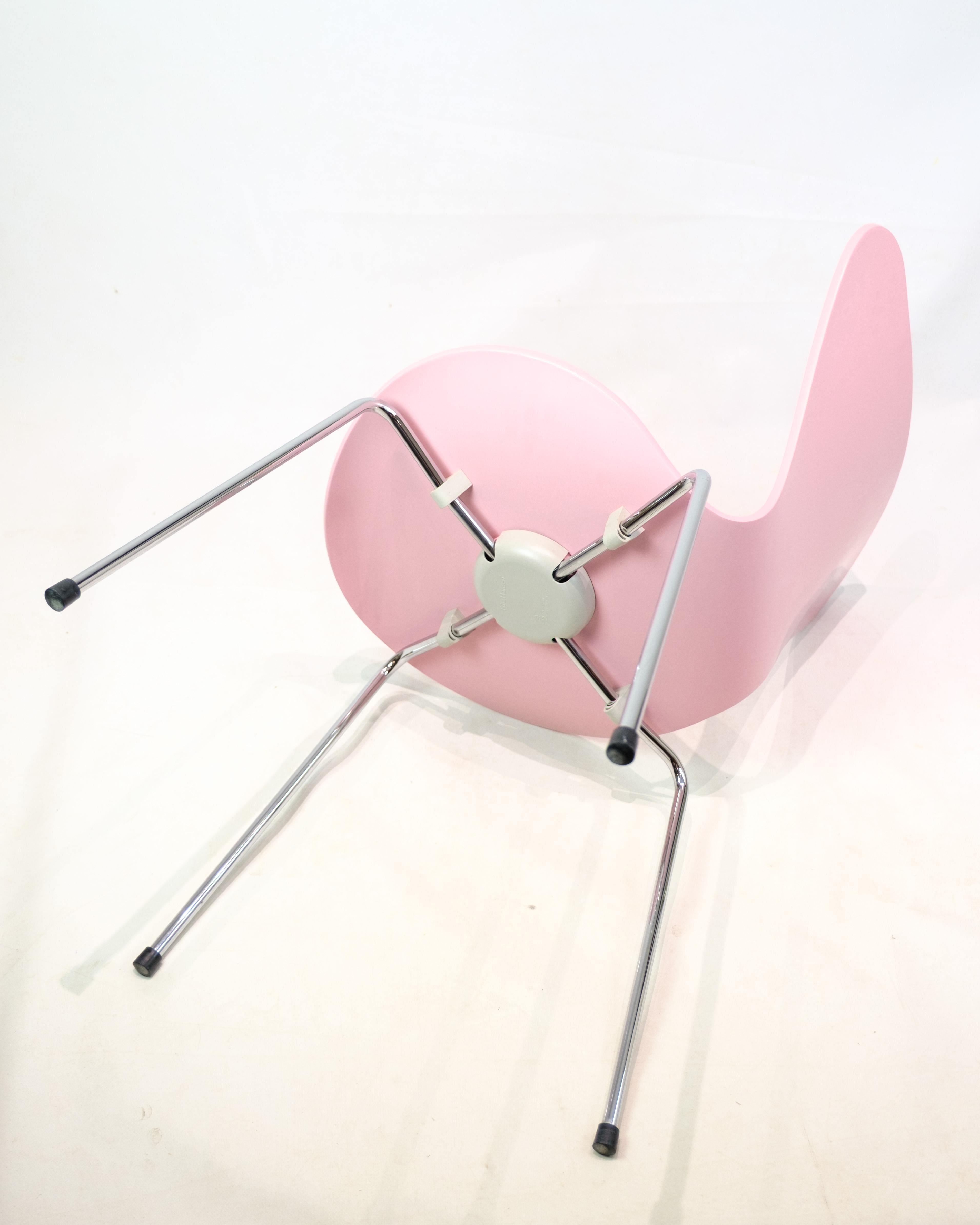 Chrome Set Of Six Series Seven Chairs In Pink By Arne Jacobsen For Fritz Hansen For Sale