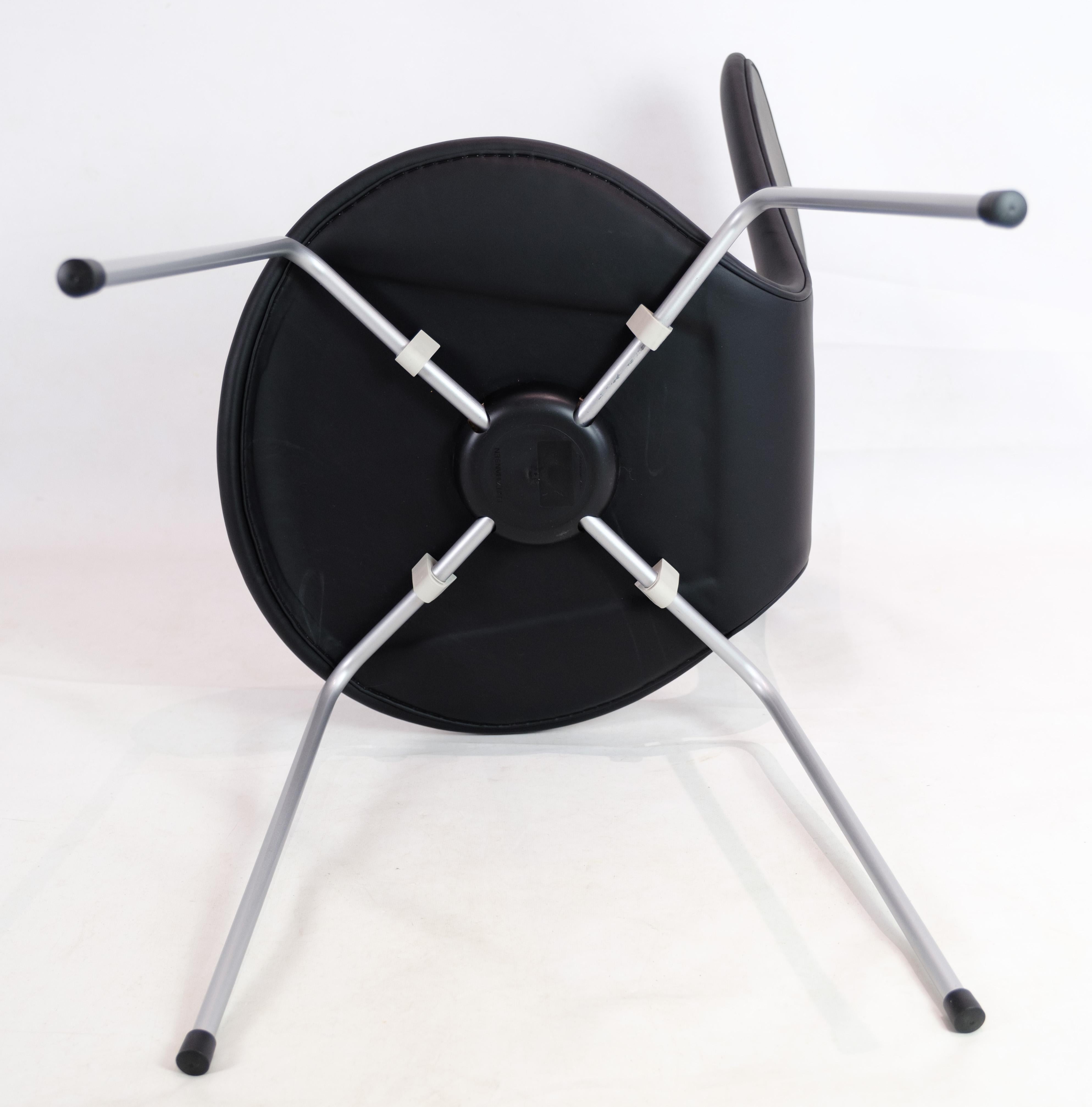 Ensemble de six sept chaises, modèle 3107, Arne Jacobsen, Fritz Hansen, 1967 en vente 1