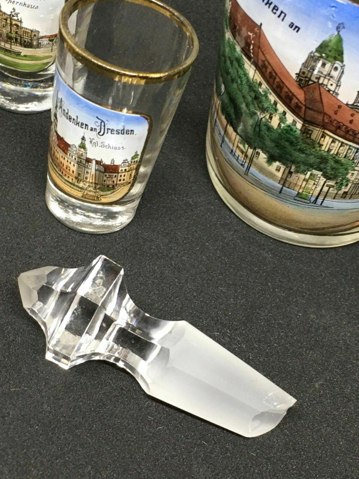 Set of Six Shot Glasses and Liqueur Bottle Antique German Souvenir Dresden In Good Condition For Sale In Nuernberg, DE