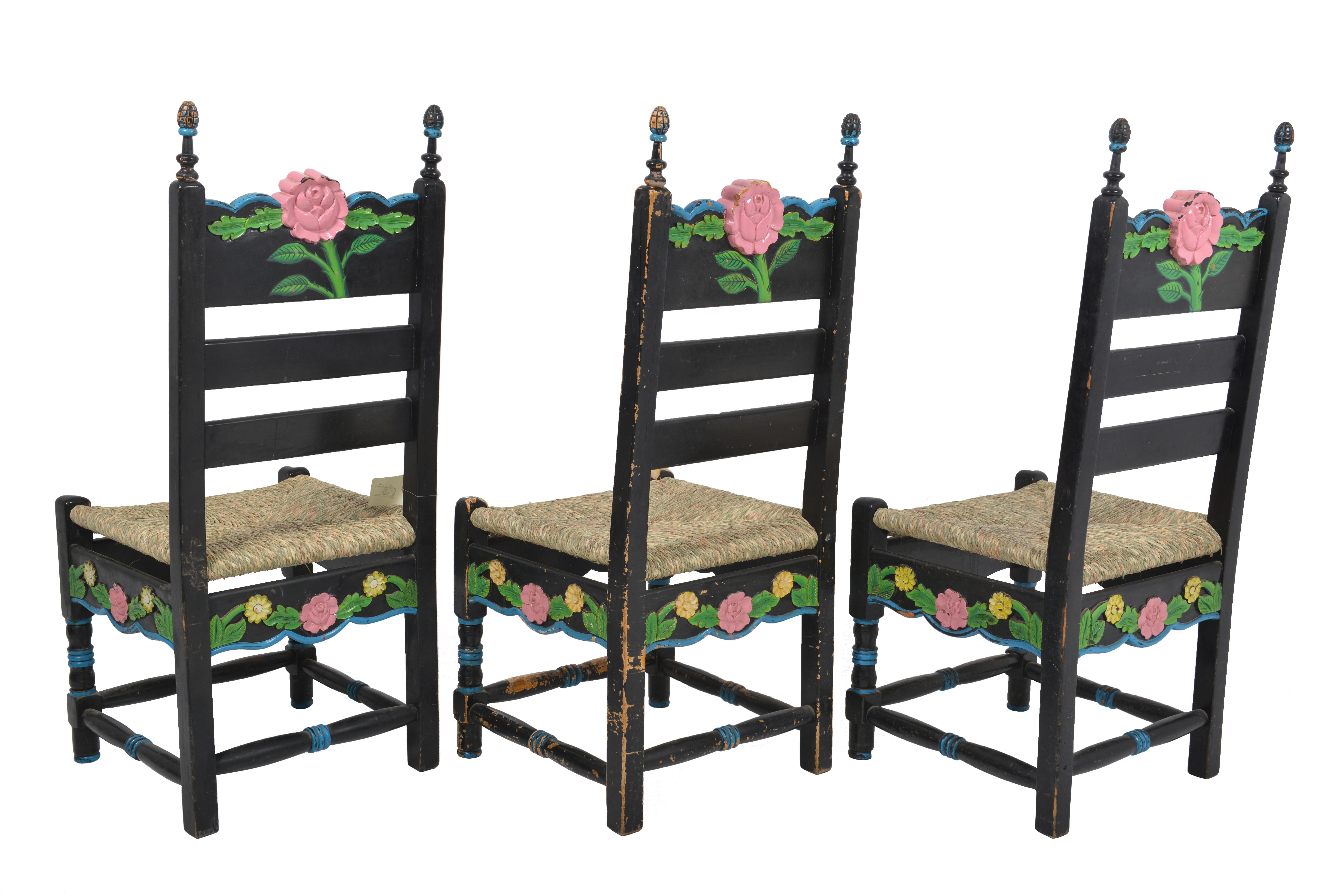 Pine Set of Six Sicilian Painted Rustic Chairs, circa 1950 For Sale