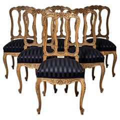 Ensemble de six chaises d'appoint et de deux fauteuils de style Louis XV, 20e siècle