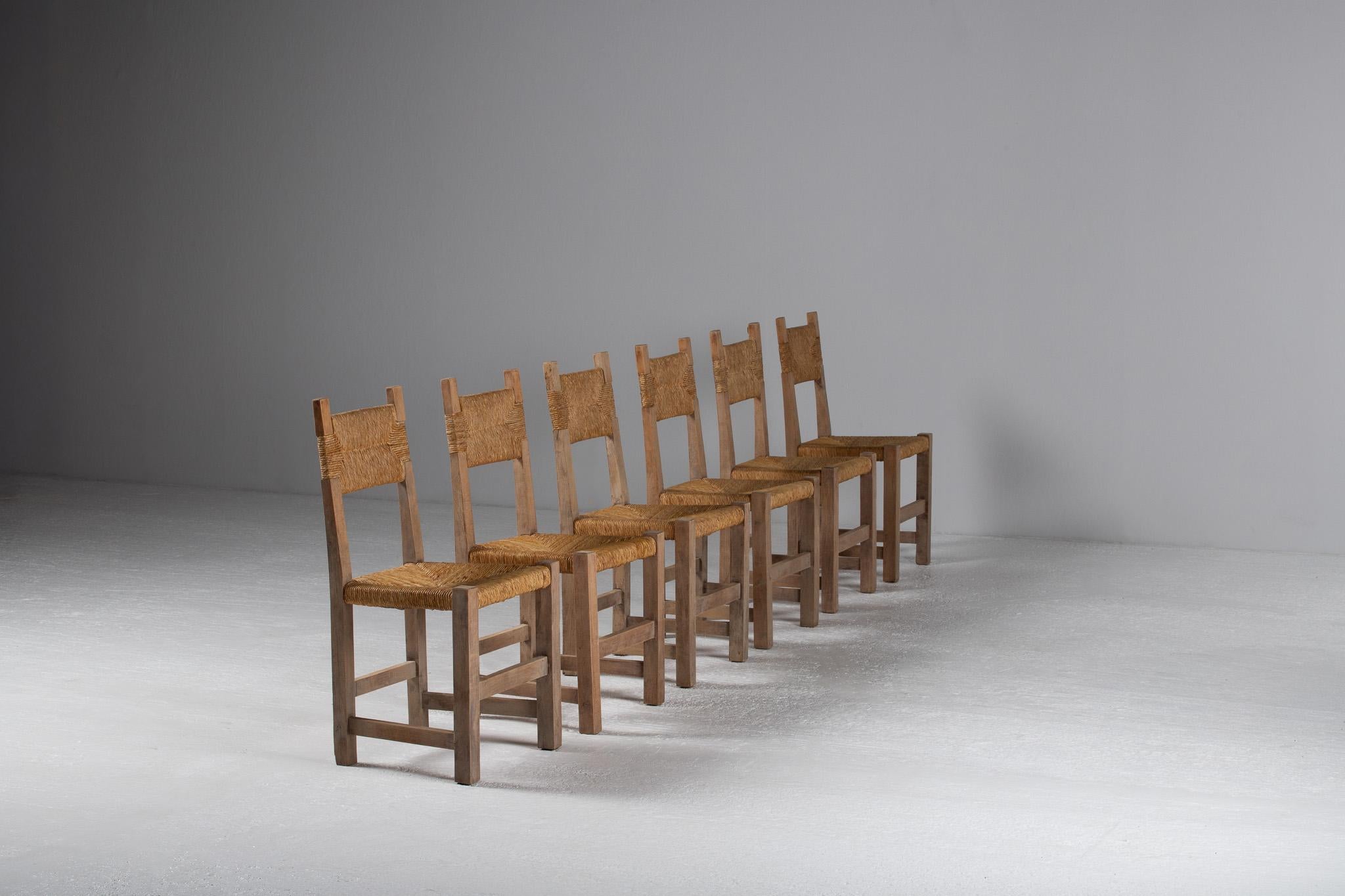 Mid-Century Modern Set of Six Side Chairs in Rush and Oak, France, 1950s For Sale