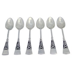 Set of six silver teaspoons with reliefs and handles to be dispatched