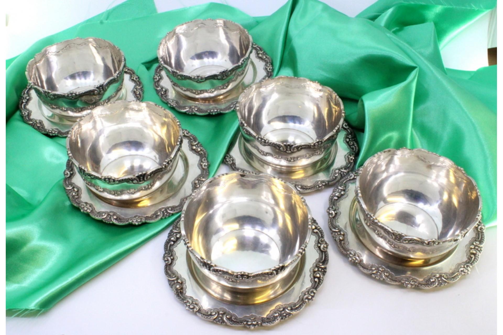 Set of six silver washbasins and plates with raised edges en Bueno estado para la venta en Porto, PT