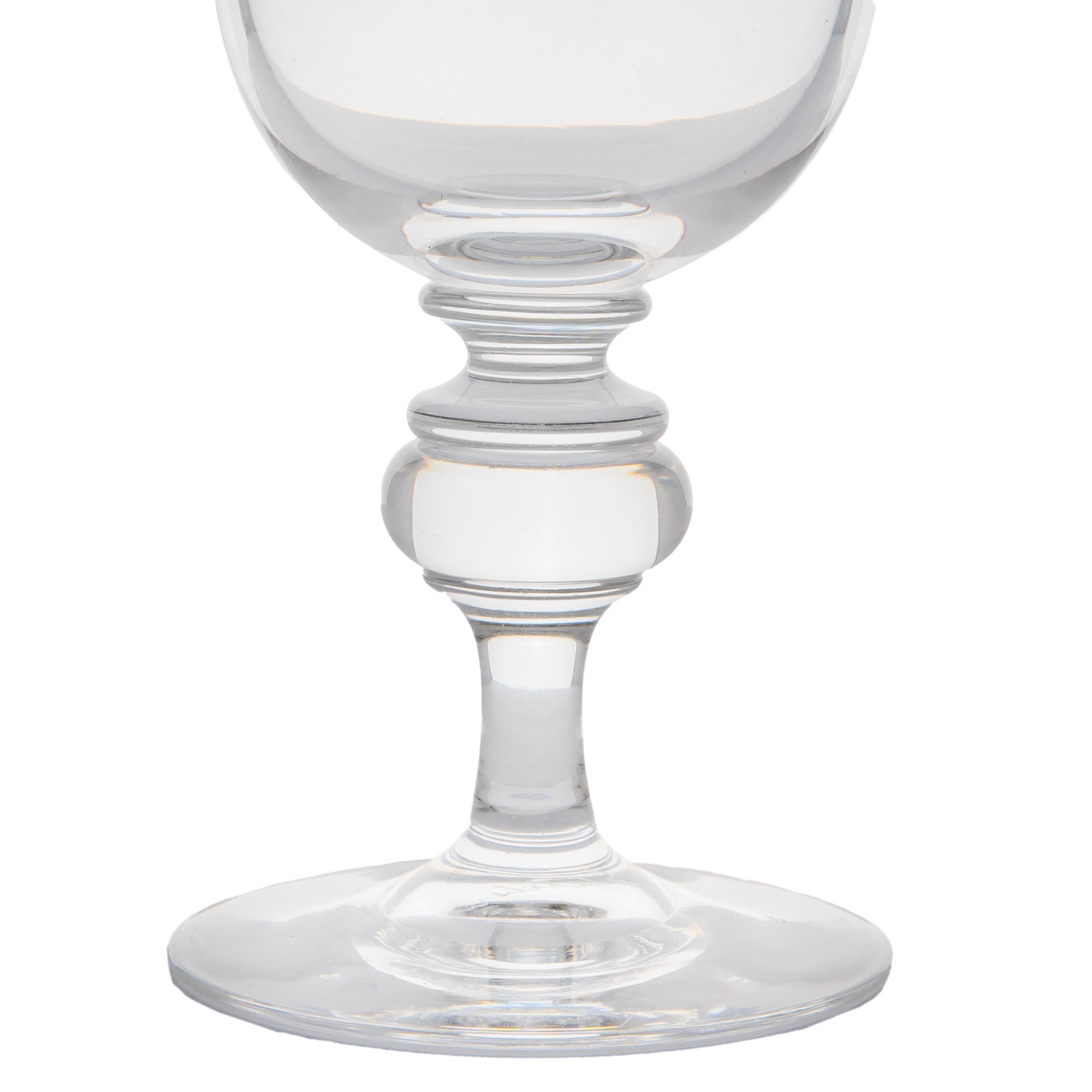 Juego de seis pequeñas copas de vino de cristal Steuben, años 60 Estadounidense en venta