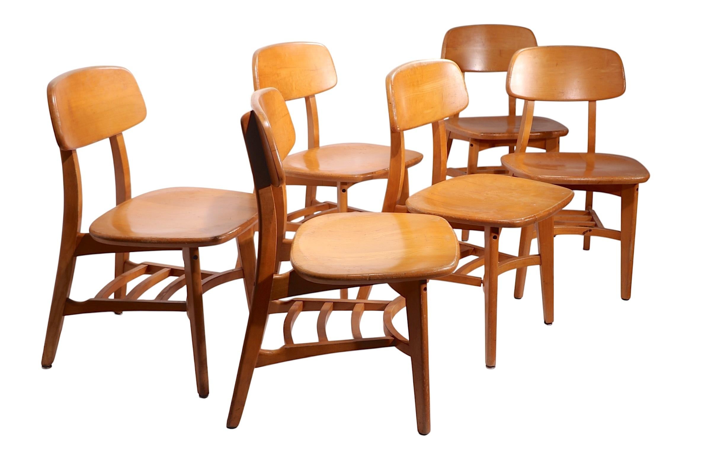 American Set of Six Solid Blonde  Wood Mid Century Dining Chairs in the style of Thonet For Sale