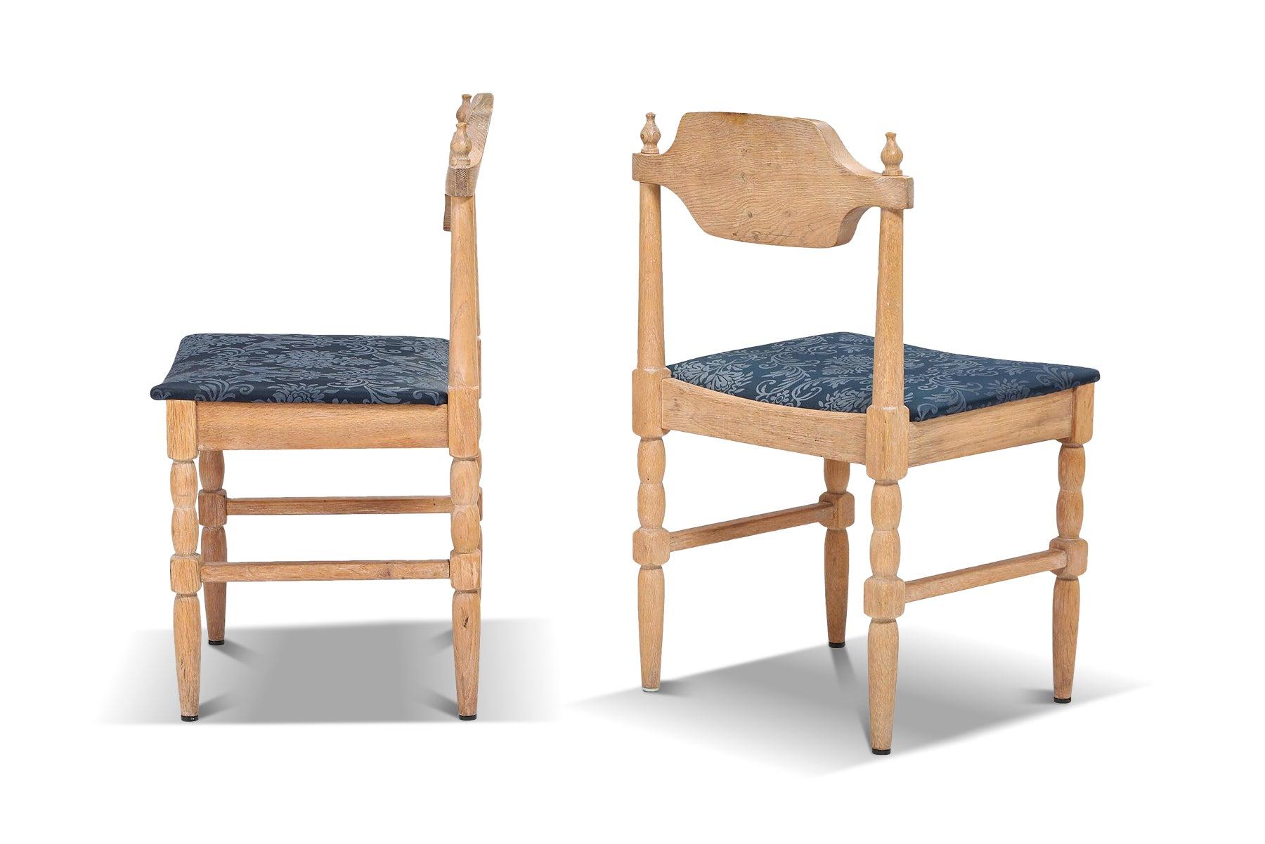 Origin: Denmark
Designer: Axel O. Röck
Manufacturer: Otterup Møbelfabrik
Era: 1964
Materials: Oak
Measurements: Inquire for Dimensions

Condition: Frame in excellent original condition with typical wear for their vintage. Price includes
