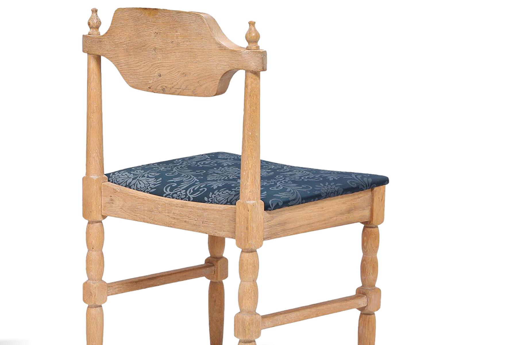 Set of Six Solid Oak Dining Chairs by Axel O Rock In Excellent Condition In Berkeley, CA