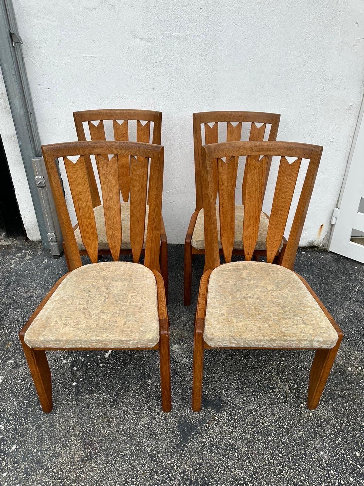 French Set of Six Solid Oak Dining Chairs by Guillerme et Chambron, France, 1960s For Sale