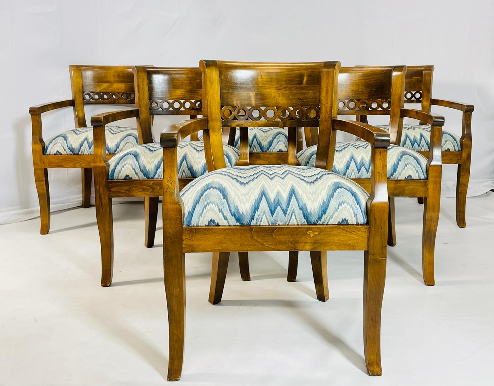 Mid-Century Modern Set of Six Solid Wood Dining Room Armchairs, USA 1970s For Sale