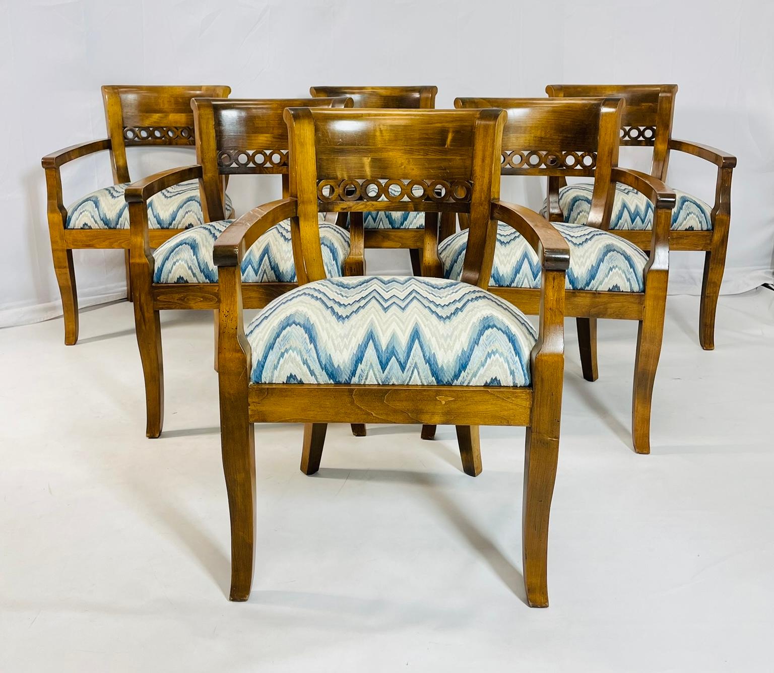 American Set of Six Solid Wood Dining Room Armchairs, USA 1970s For Sale