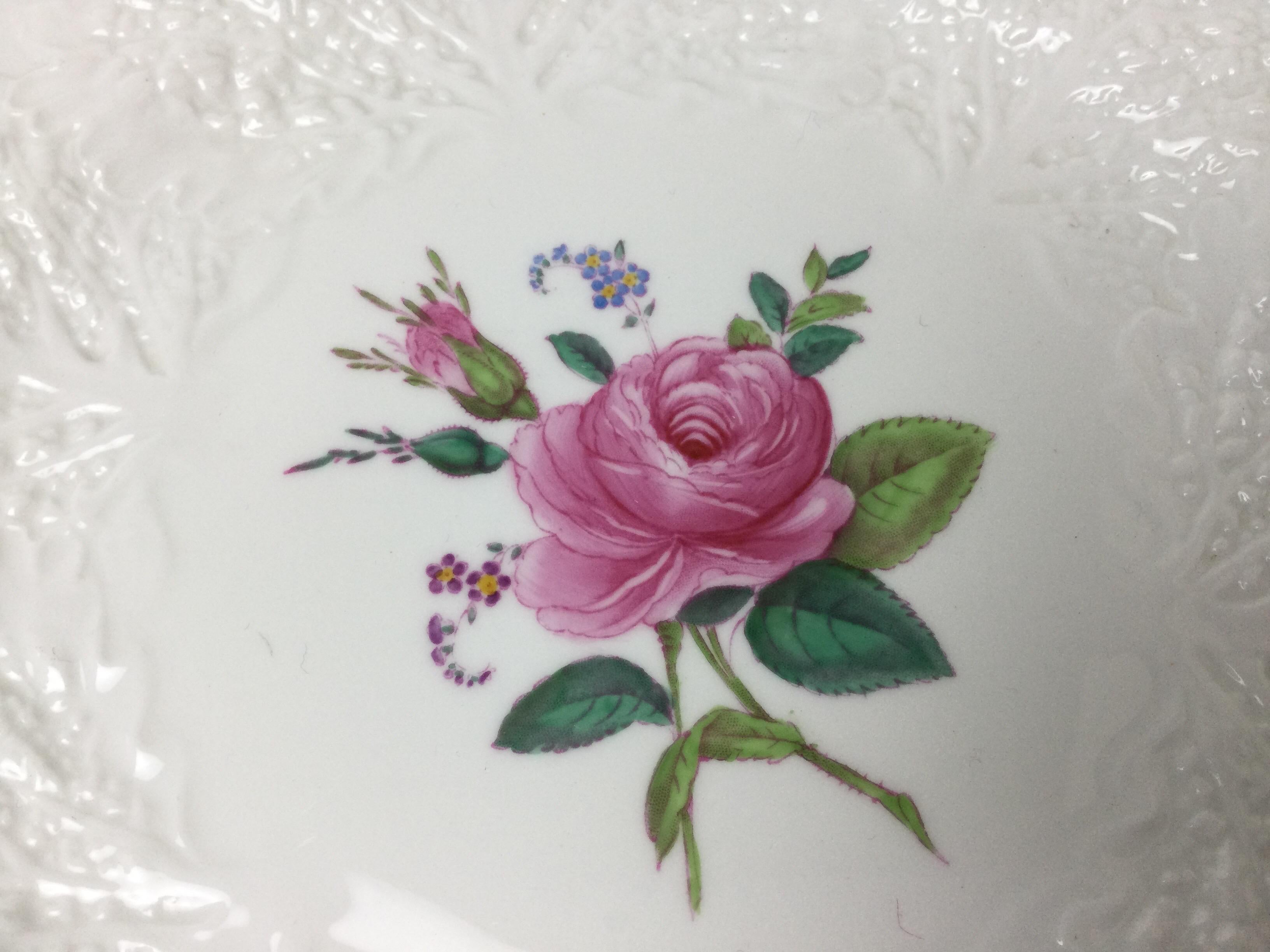 English Set of Six Spode Bridal Rose Dinner Plates