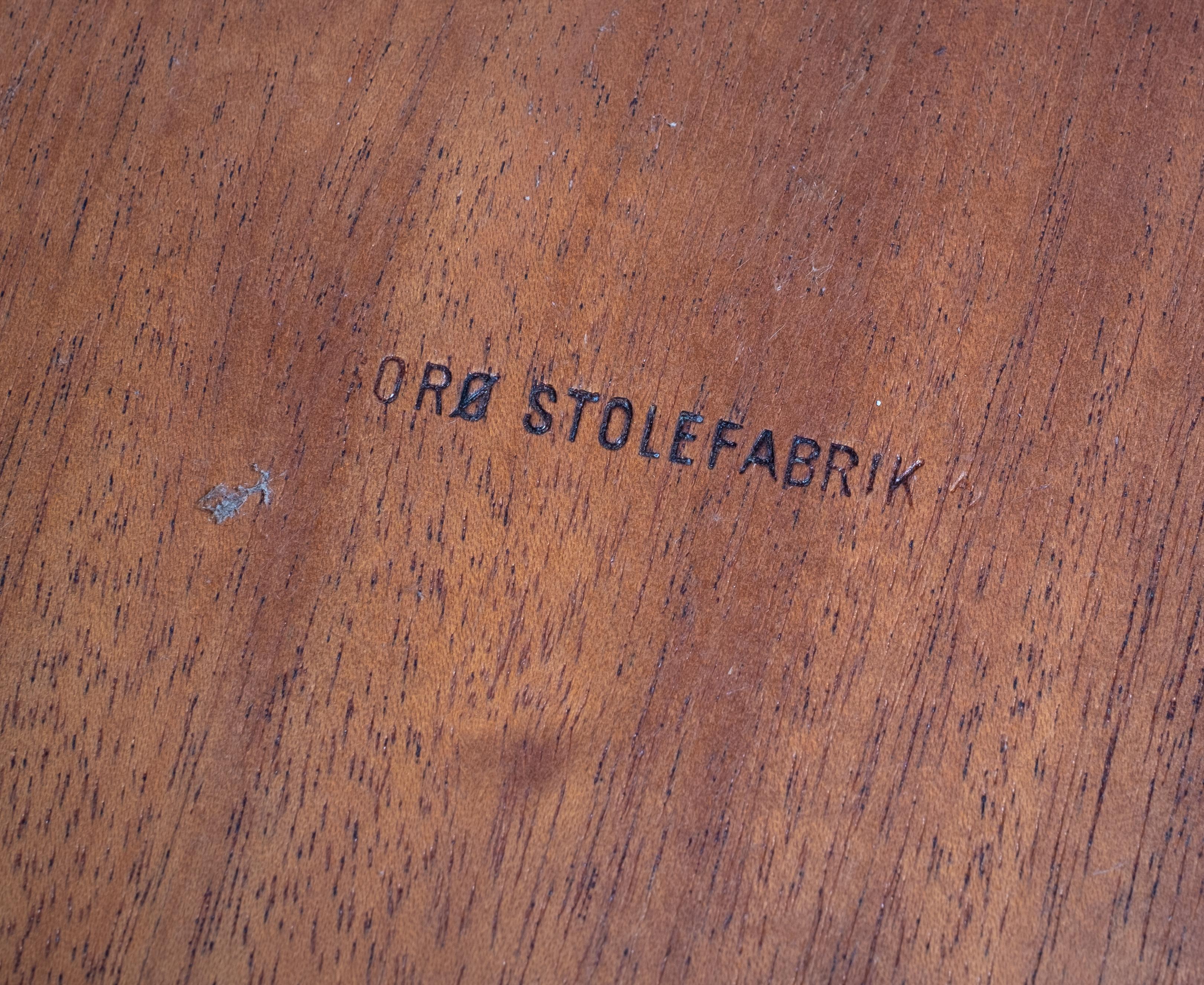 Set di sei sedie impilabili di Sorø Møbelfabrik, Danimarca, anni '50 in vendita 3