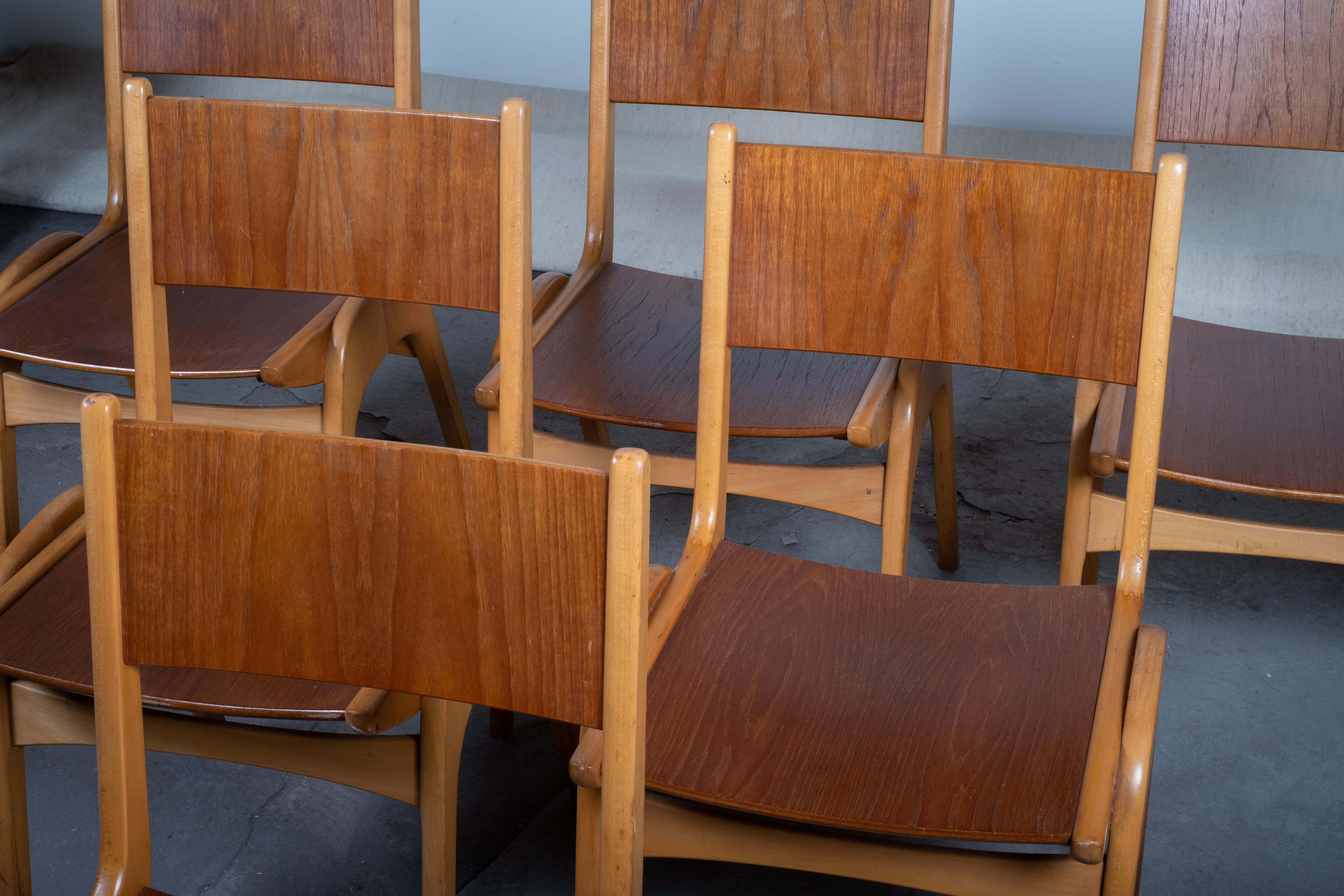 Set di sei sedie impilabili di Sorø Møbelfabrik, Danimarca, anni '50 In condizioni buone in vendita a Nørre Aaby, DK