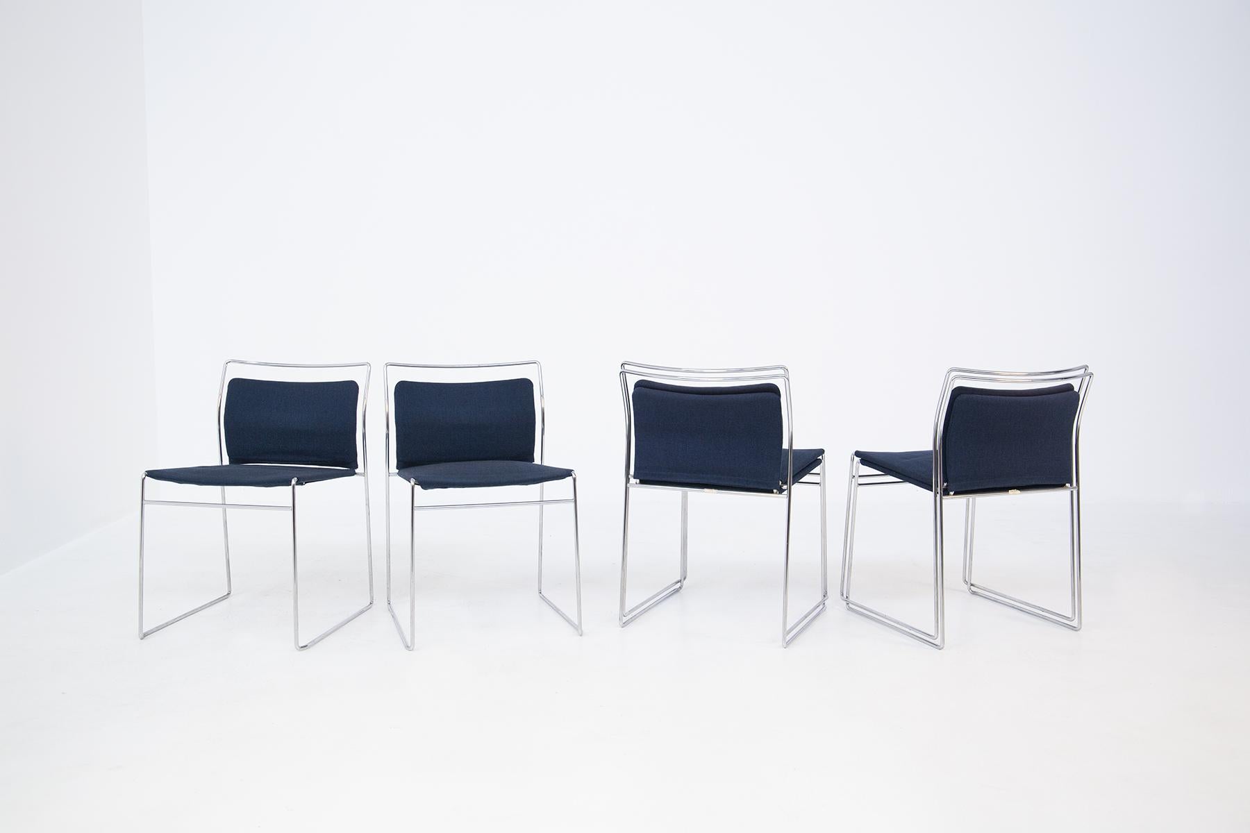 Beautiful set consisting of six chairs designed by the great designer Kazuhide Takahama for Gavina manufactory in the 1970s.
The wonderful chairs by Kazuhide Takahama were made with tubular steel for the frame, while fine cotton fabric in ocean