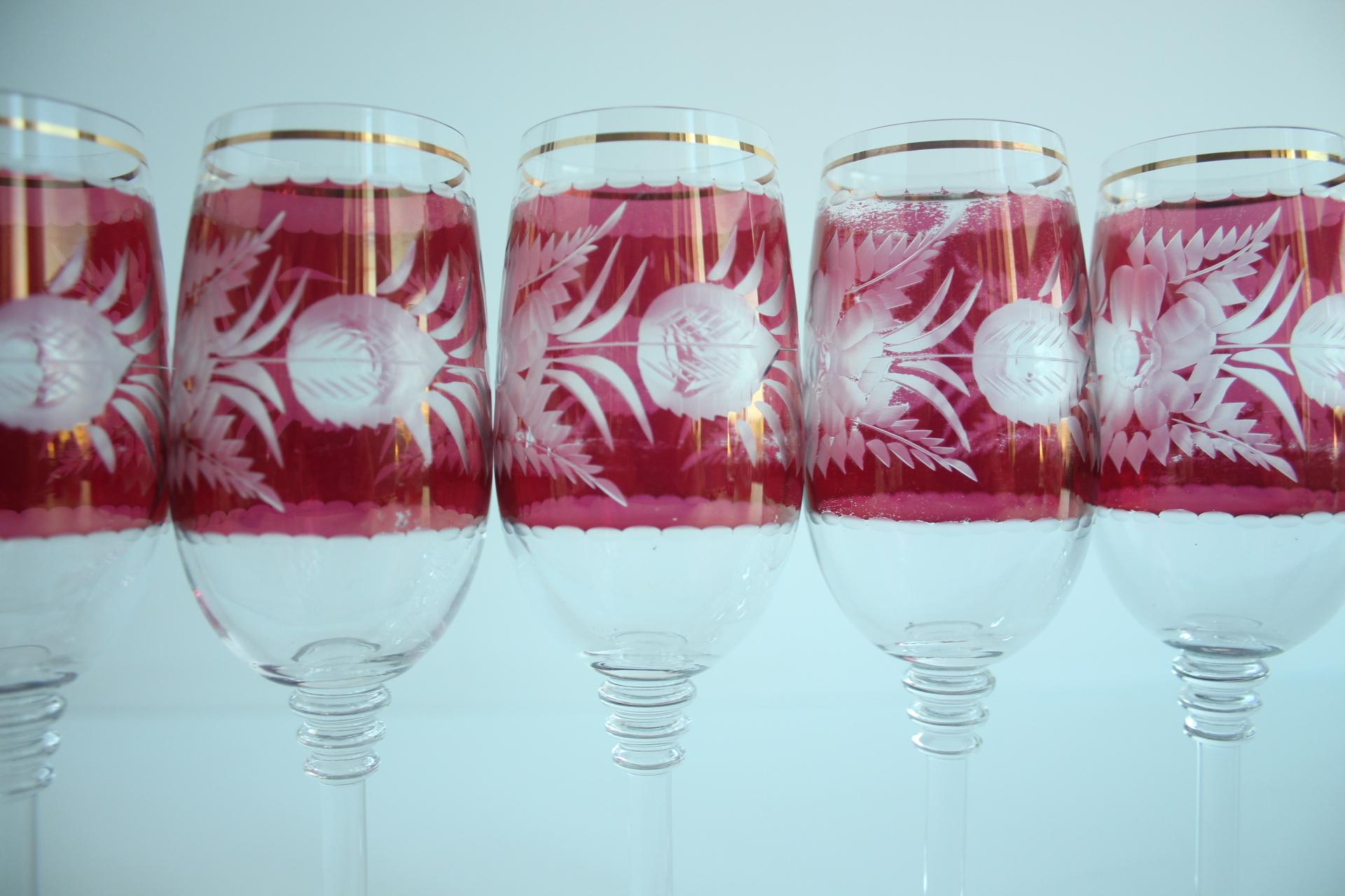 Ensemble de six verres à pied, Bohemia Crystal, années 1990. en vente 2